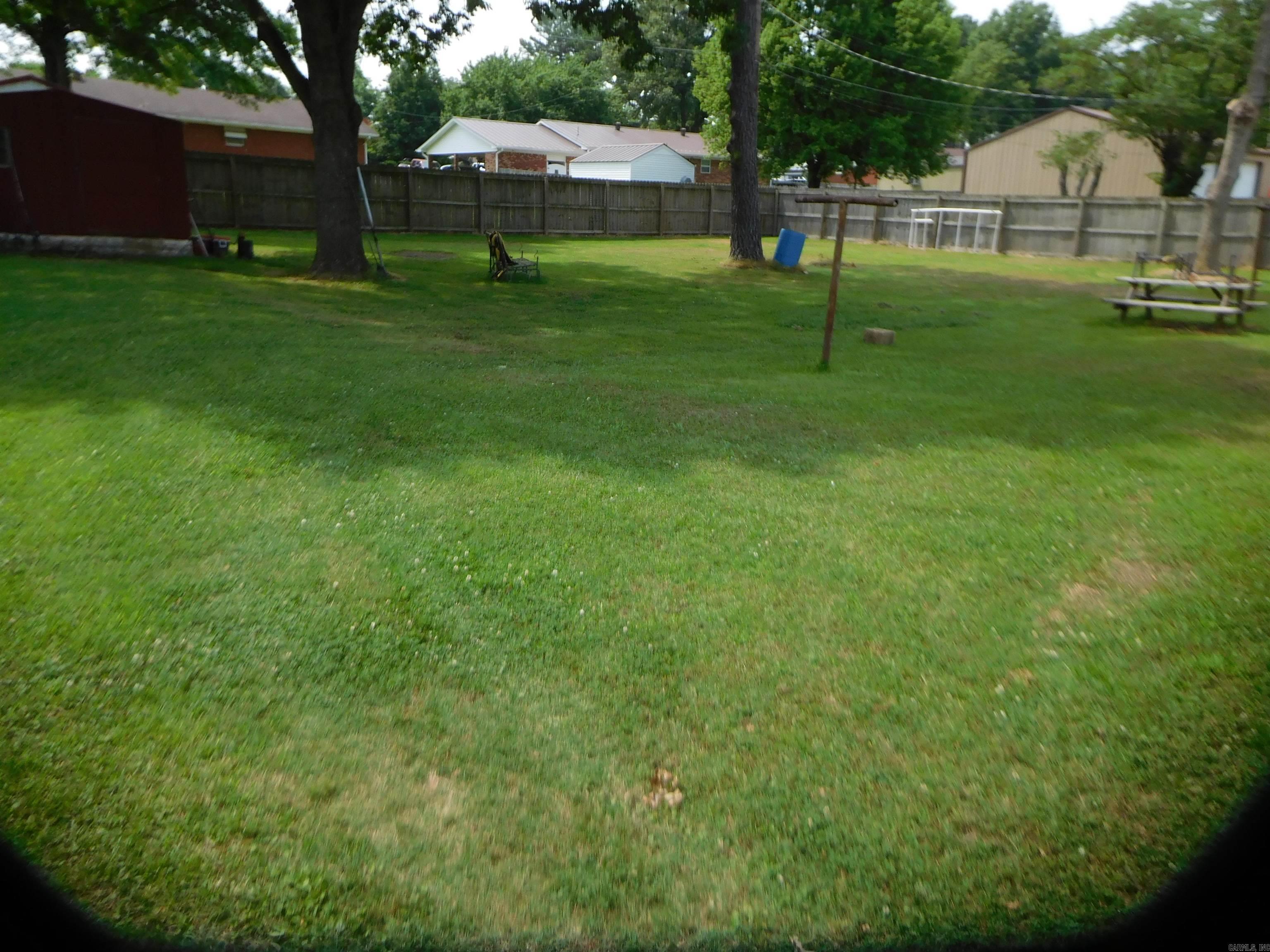 125 N Fairview  Rector, AR