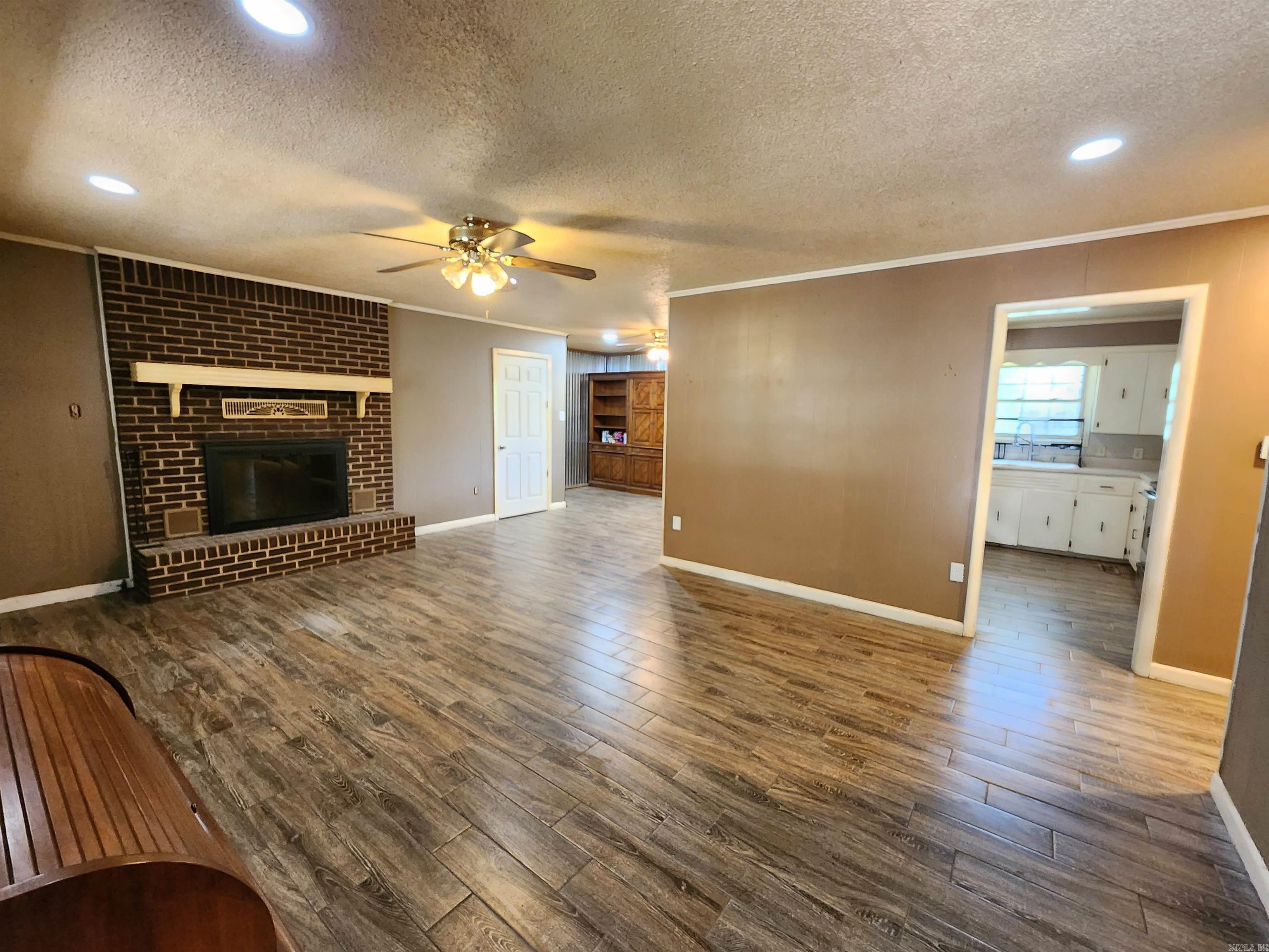 5 E Lewisburg  Vilonia, AR