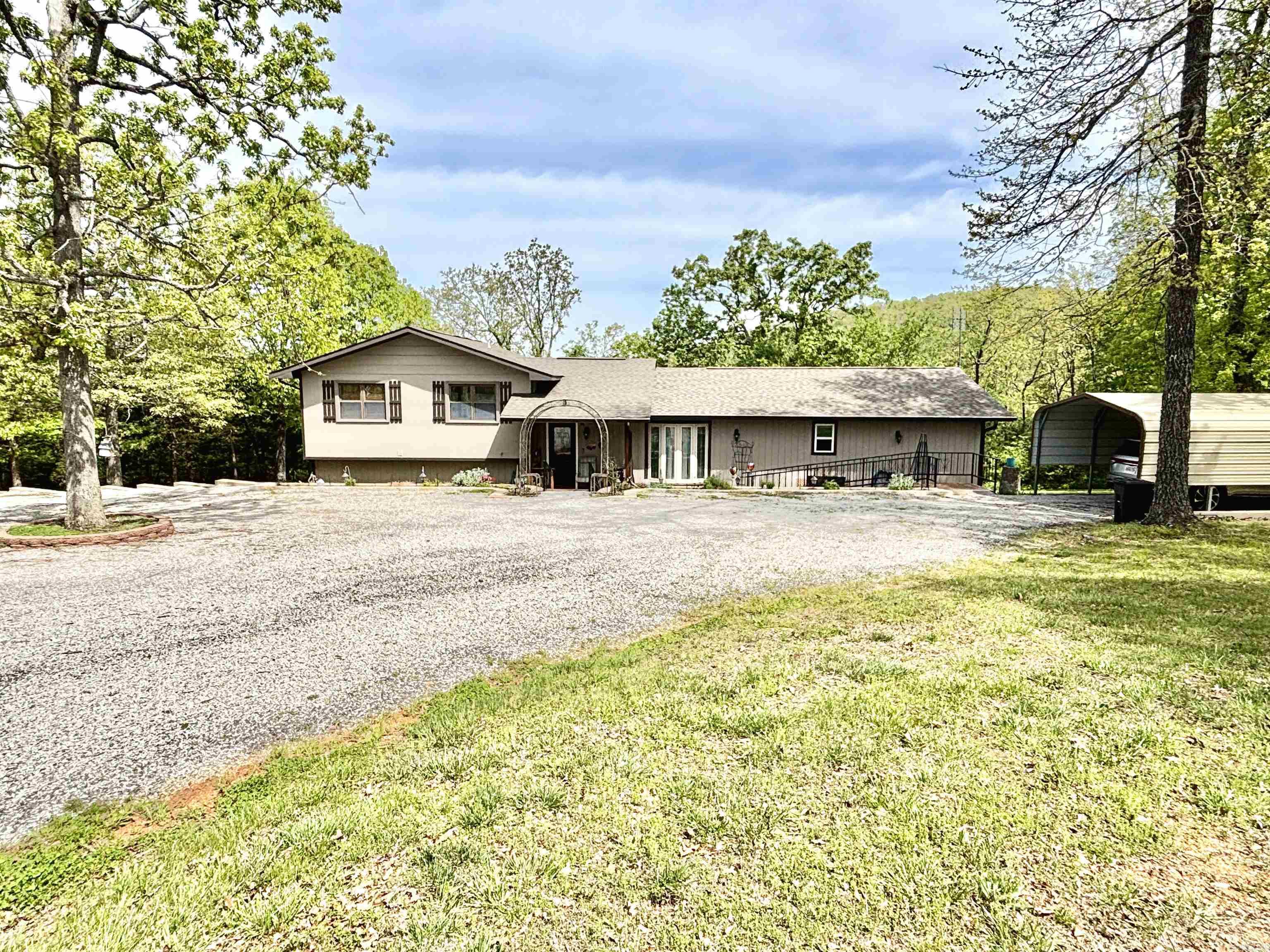3965  Oakland Road  Oakland, AR