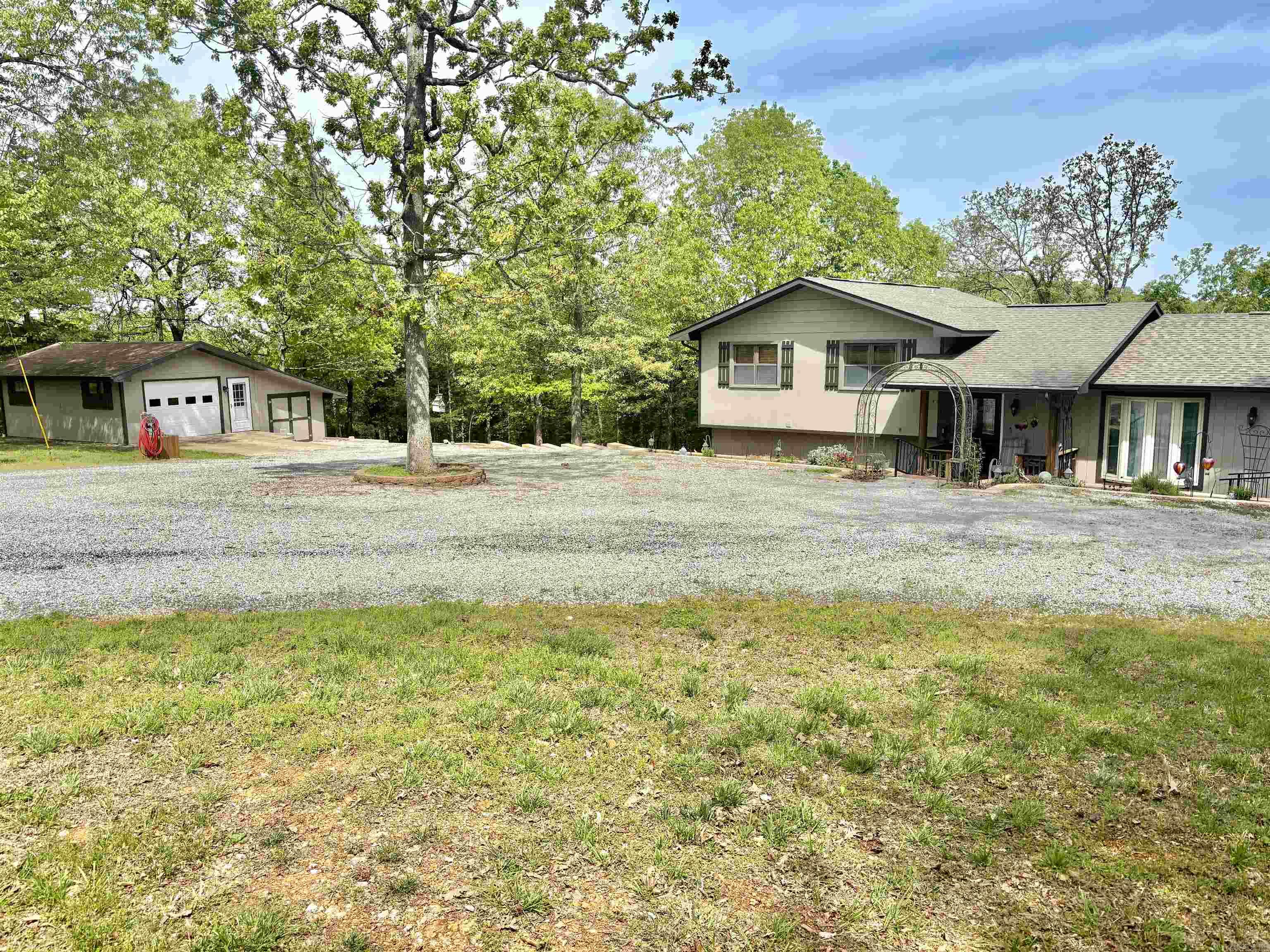 3965  Oakland Road  Oakland, AR