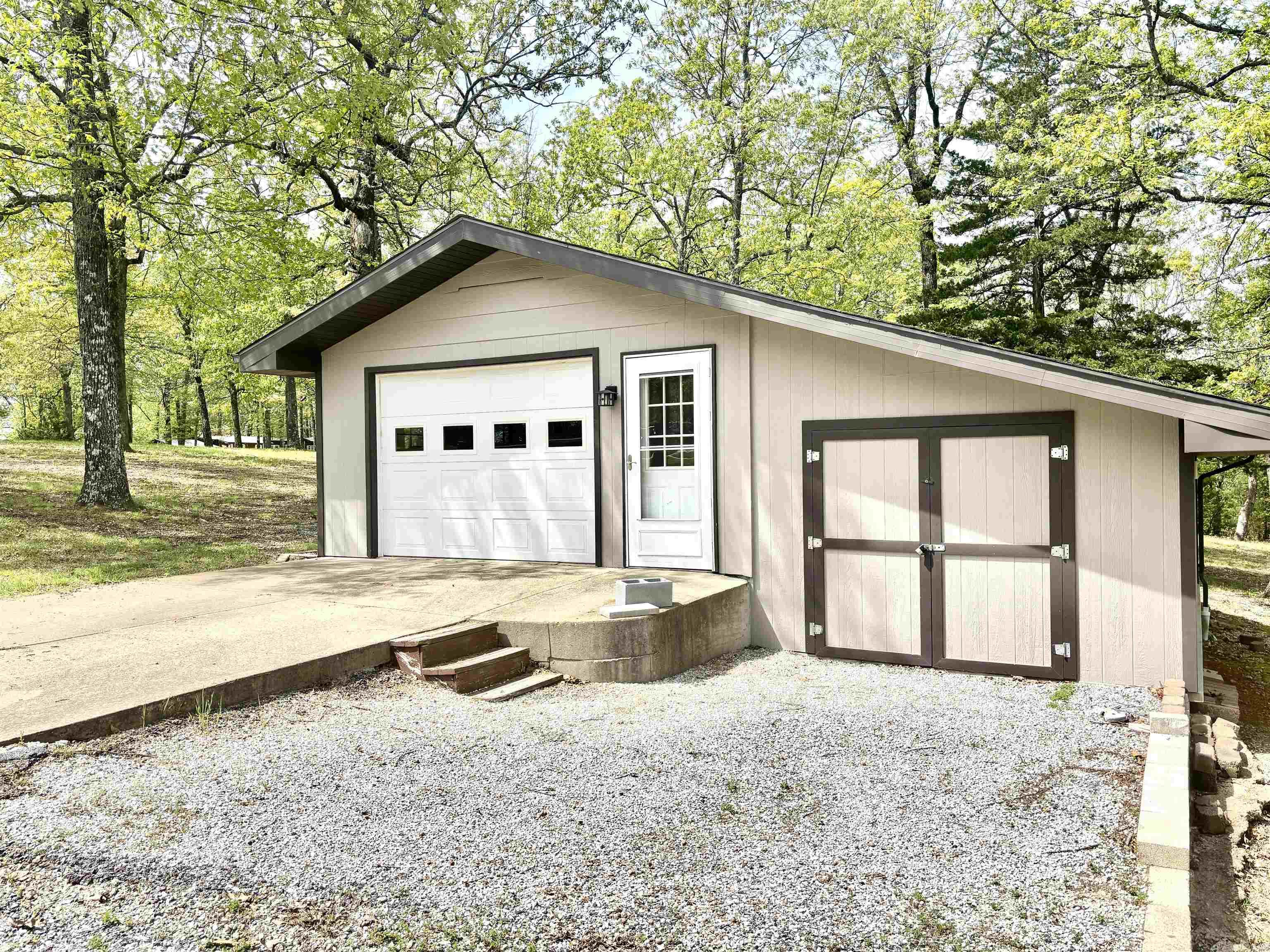 3965  Oakland Road  Oakland, AR