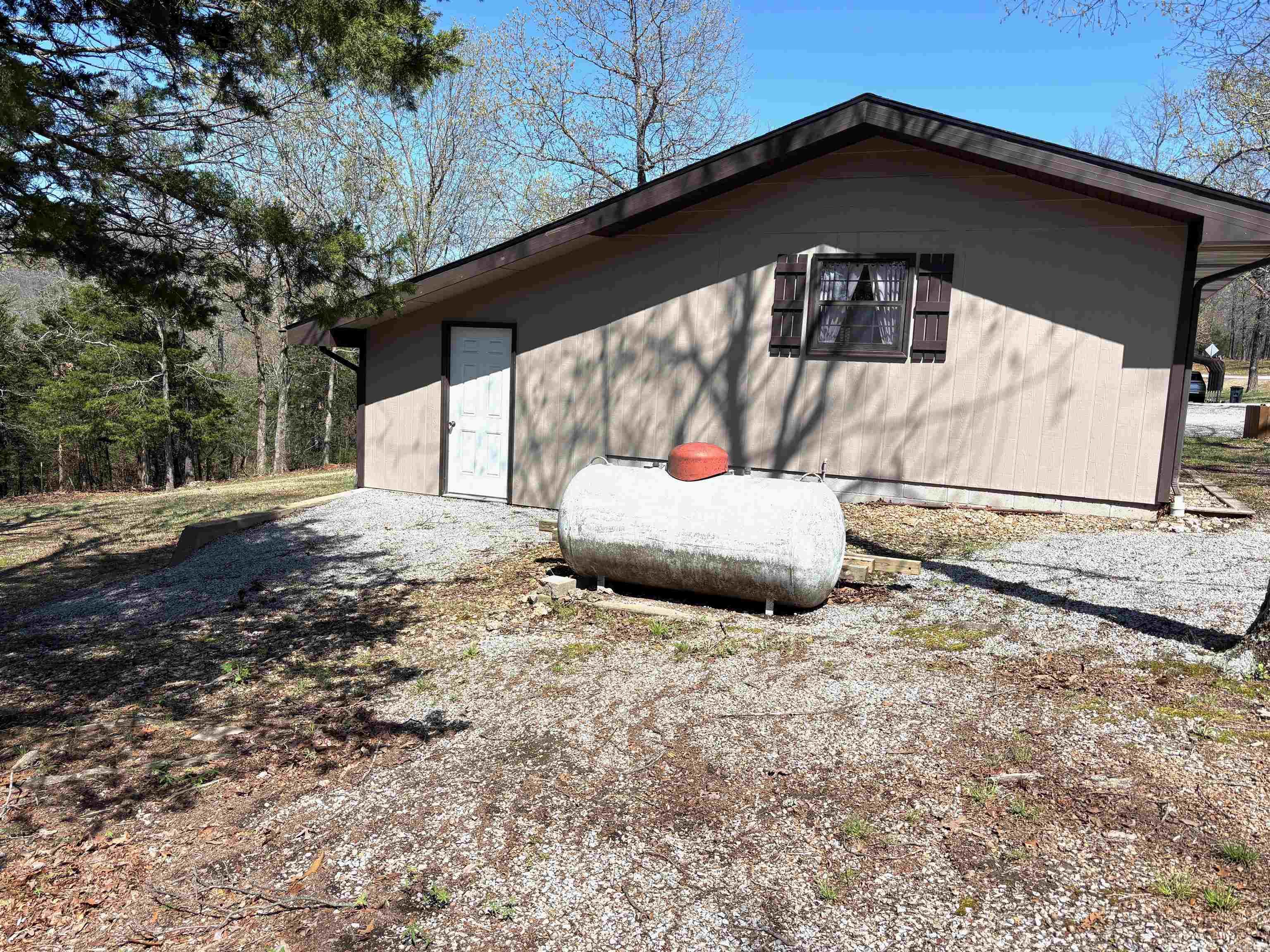3965  Oakland Road  Oakland, AR