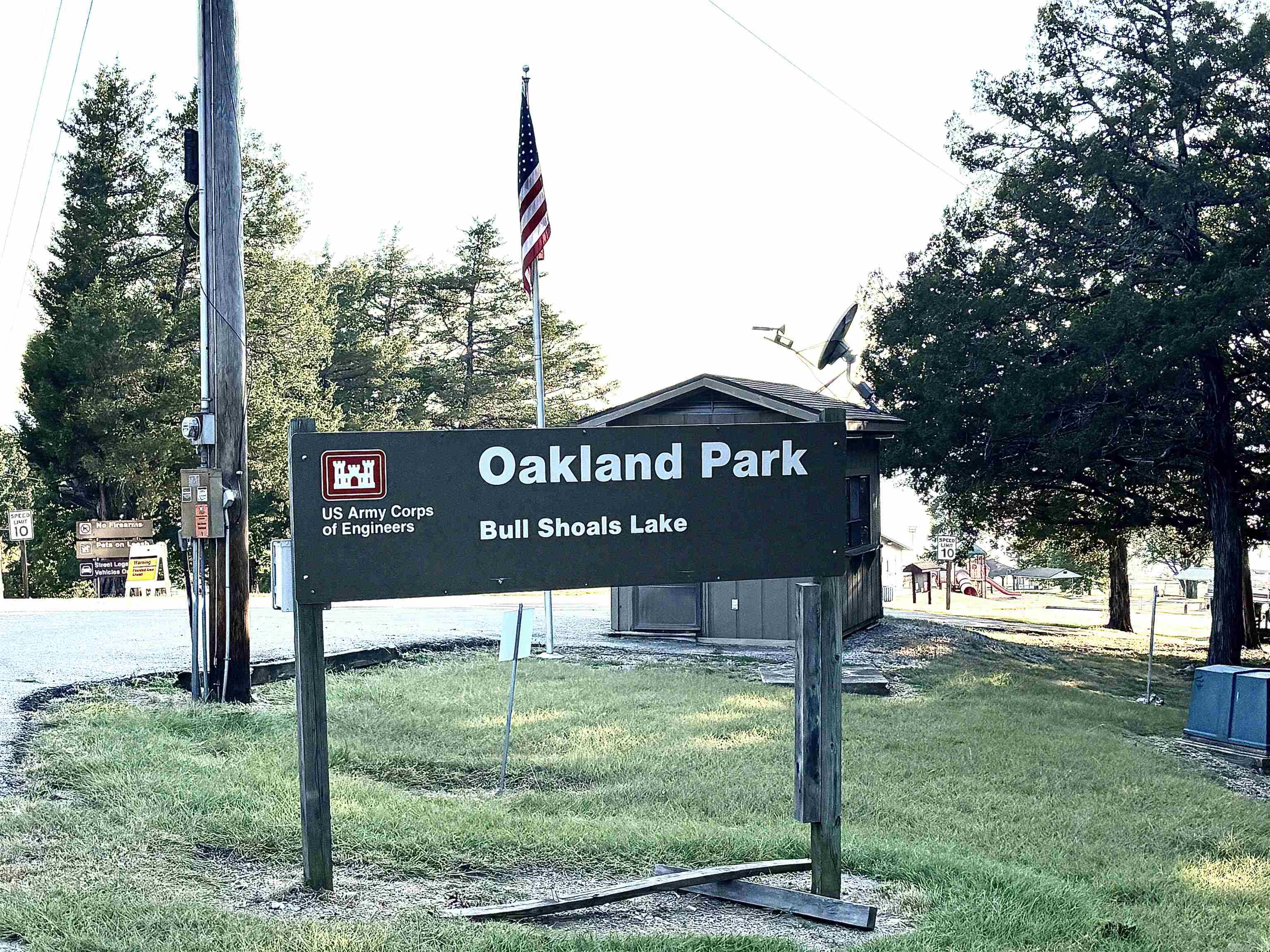 3965 Oakland Road  Oakland, AR