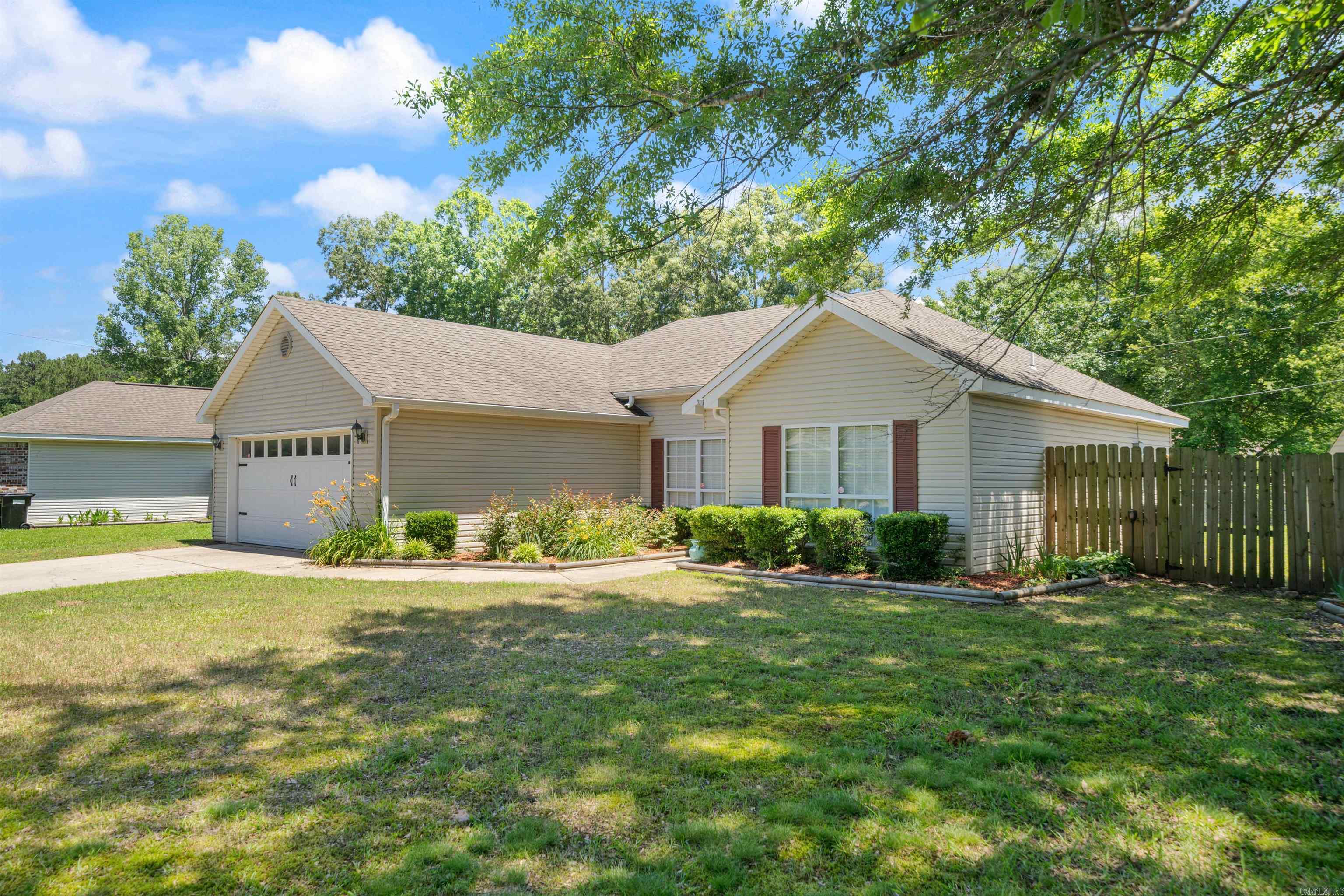 21850  Mountain Maple  Hensley, AR