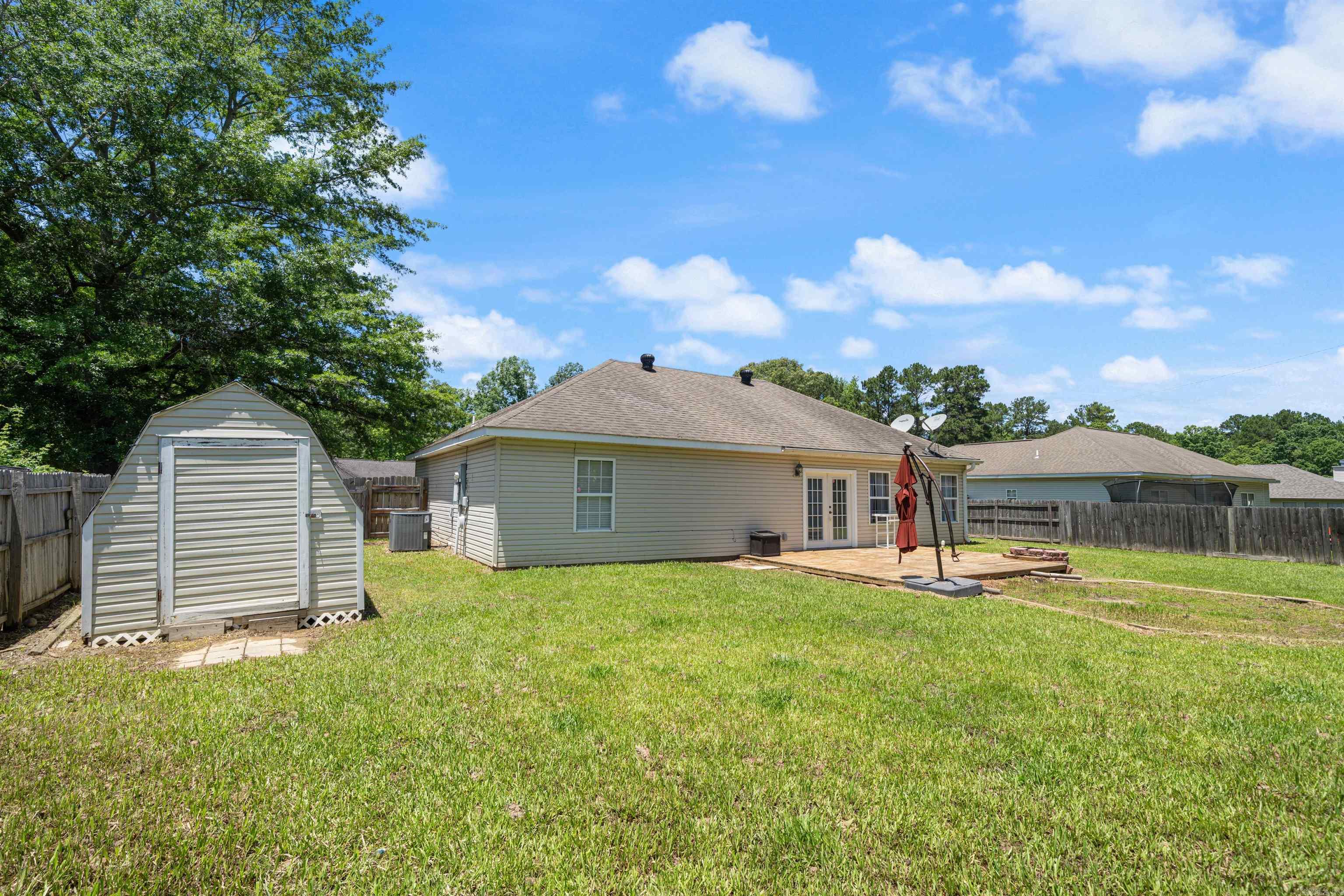 21850  Mountain Maple  Hensley, AR