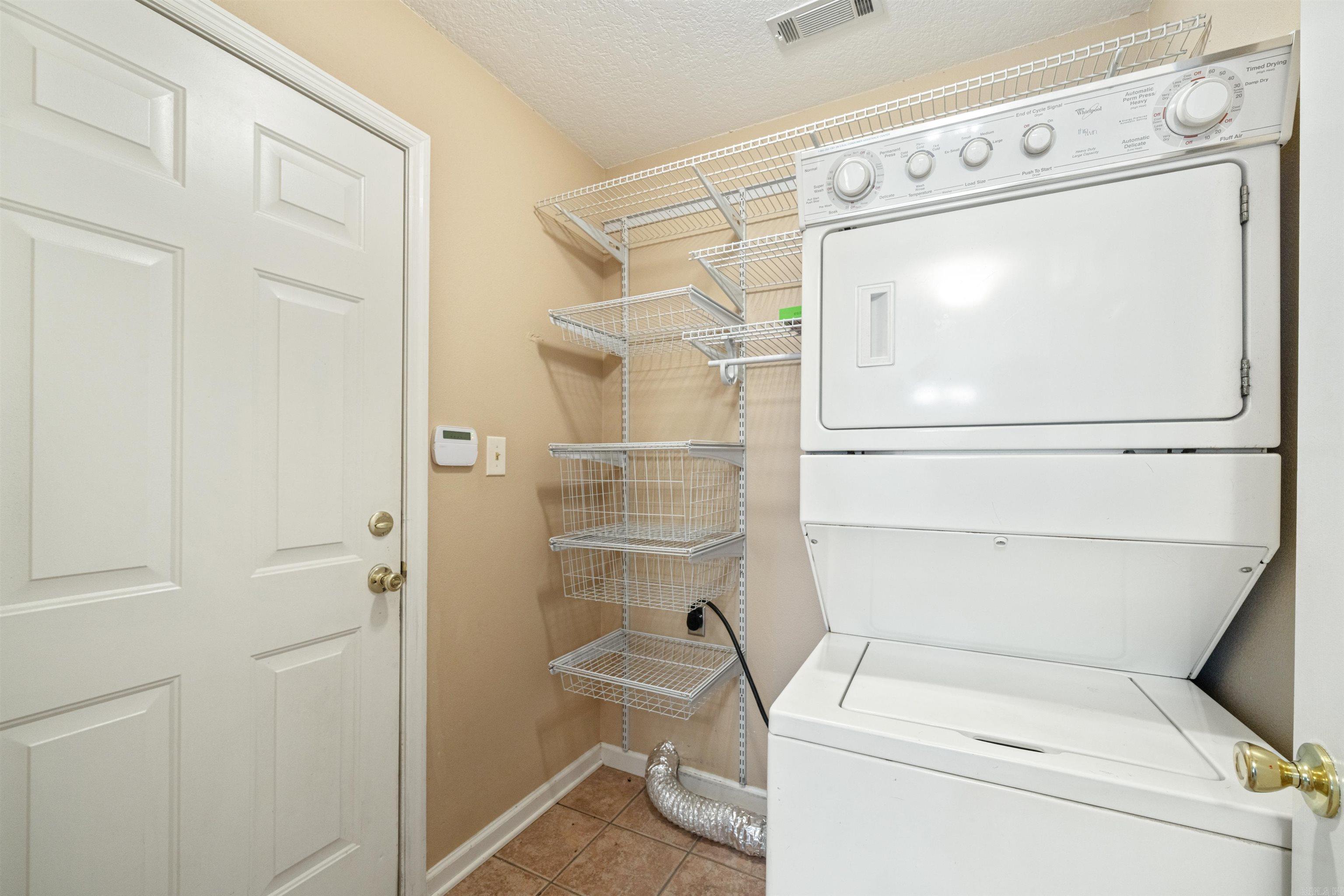21850  Mountain Maple  Hensley, AR