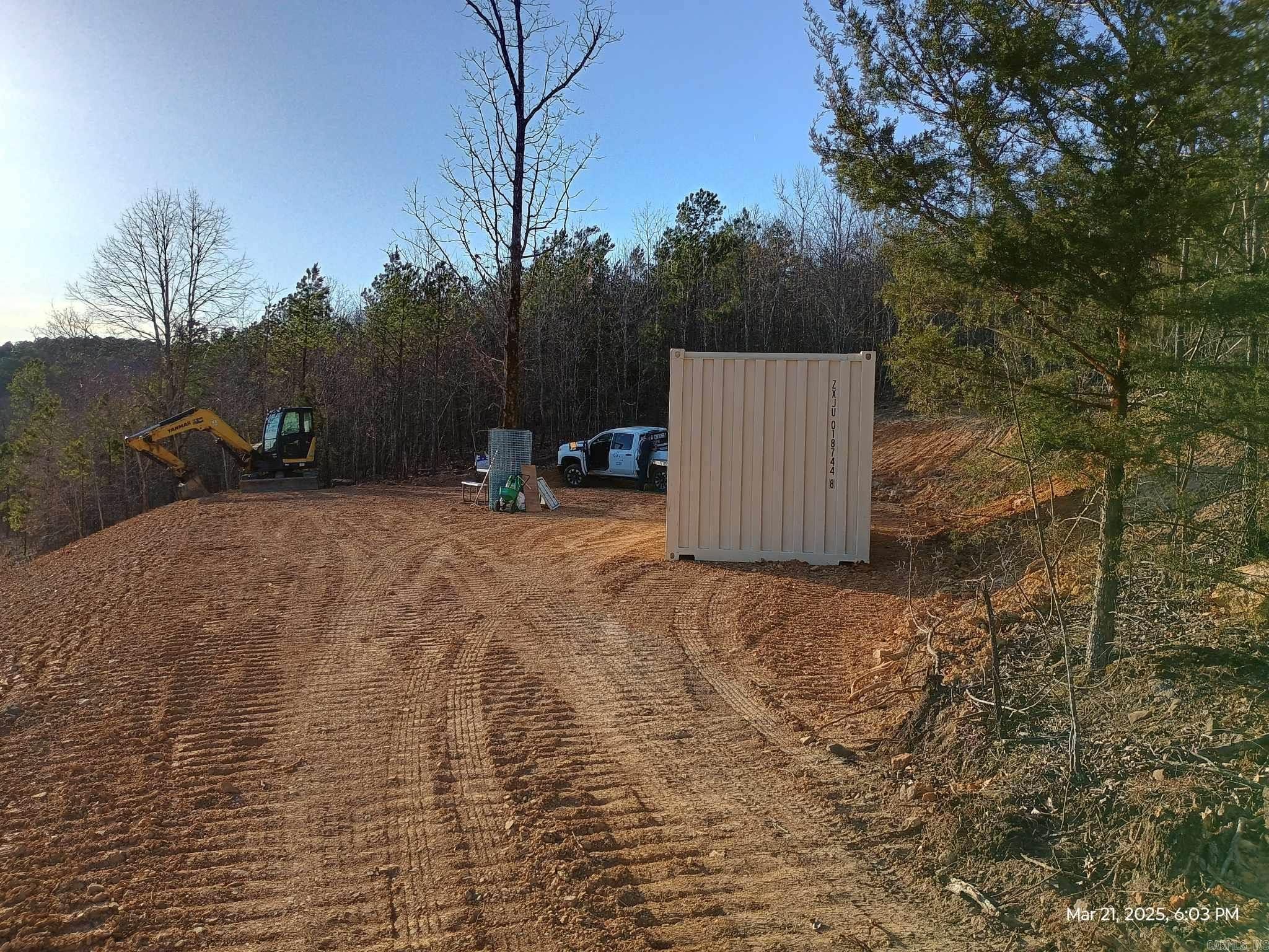 2556  Oakland Road  Clinton, AR