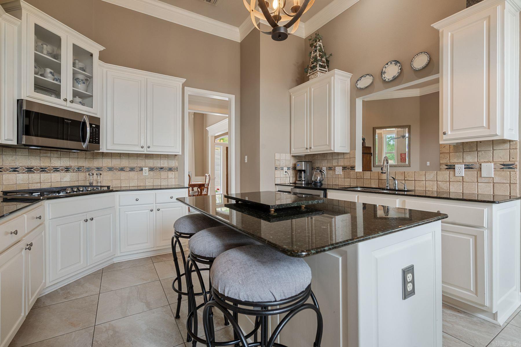 7  Stonegate Lane  Hot Springs, AR