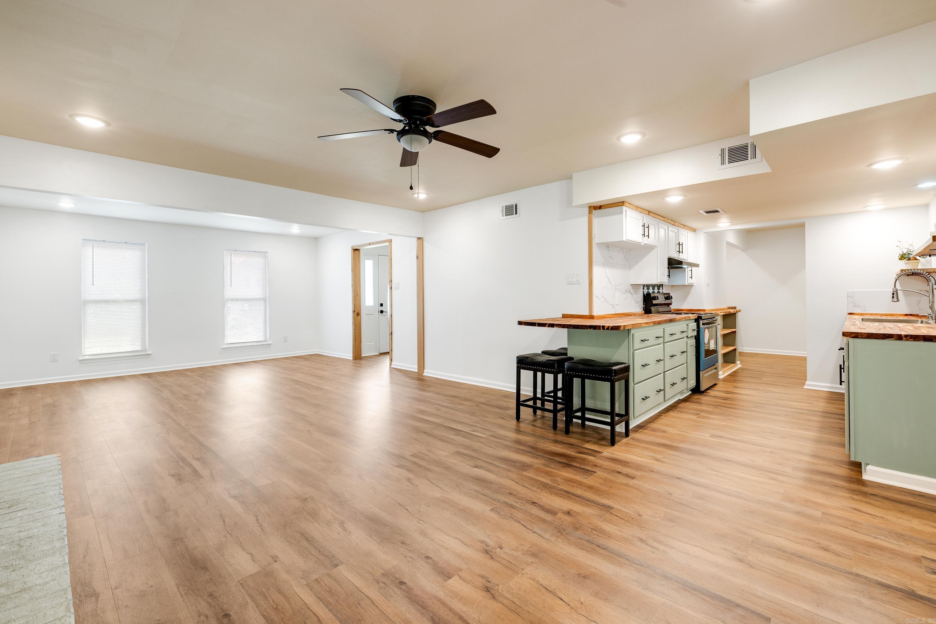3316  Carmine  Bryant, AR