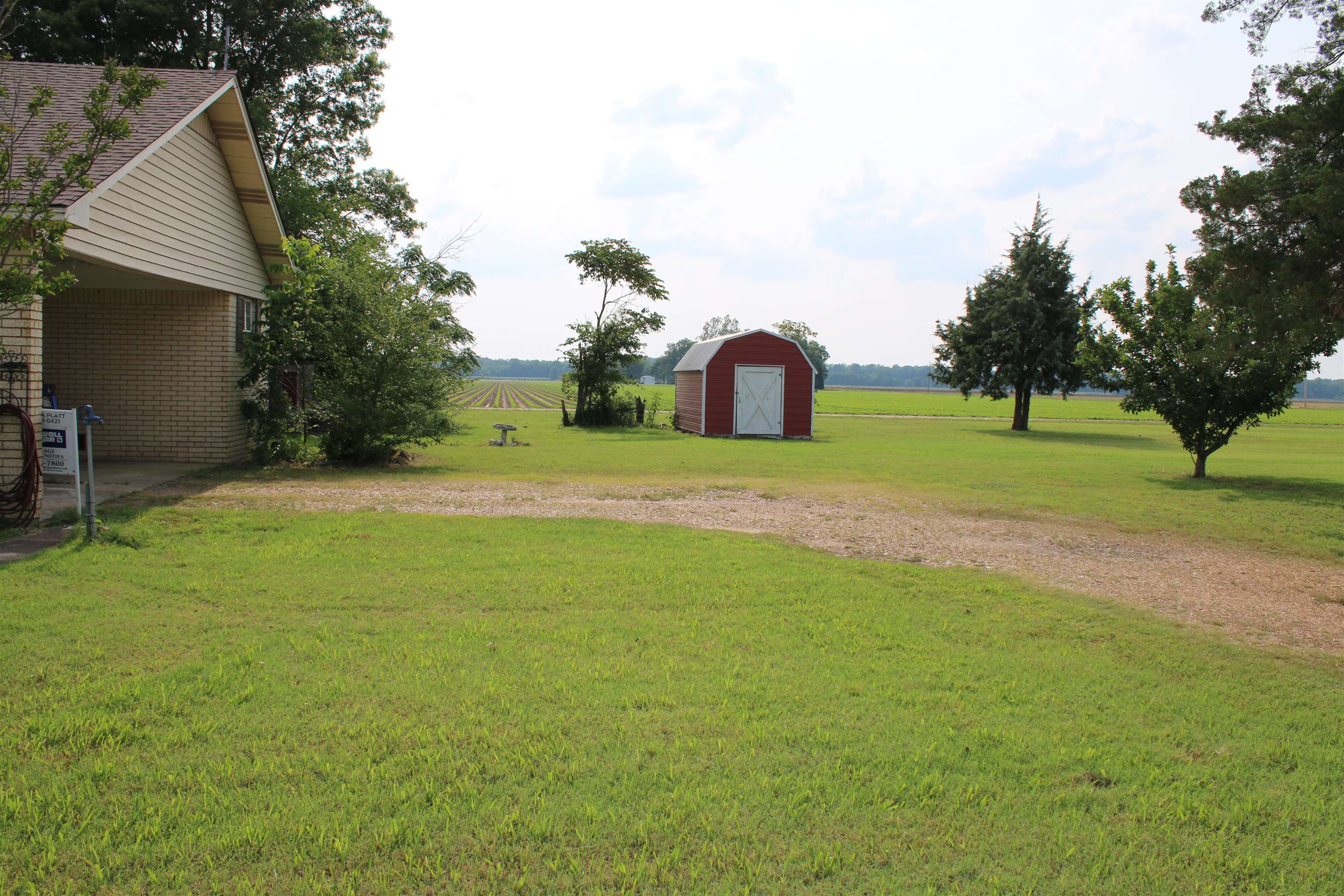 3422  CR 837  Caraway, AR