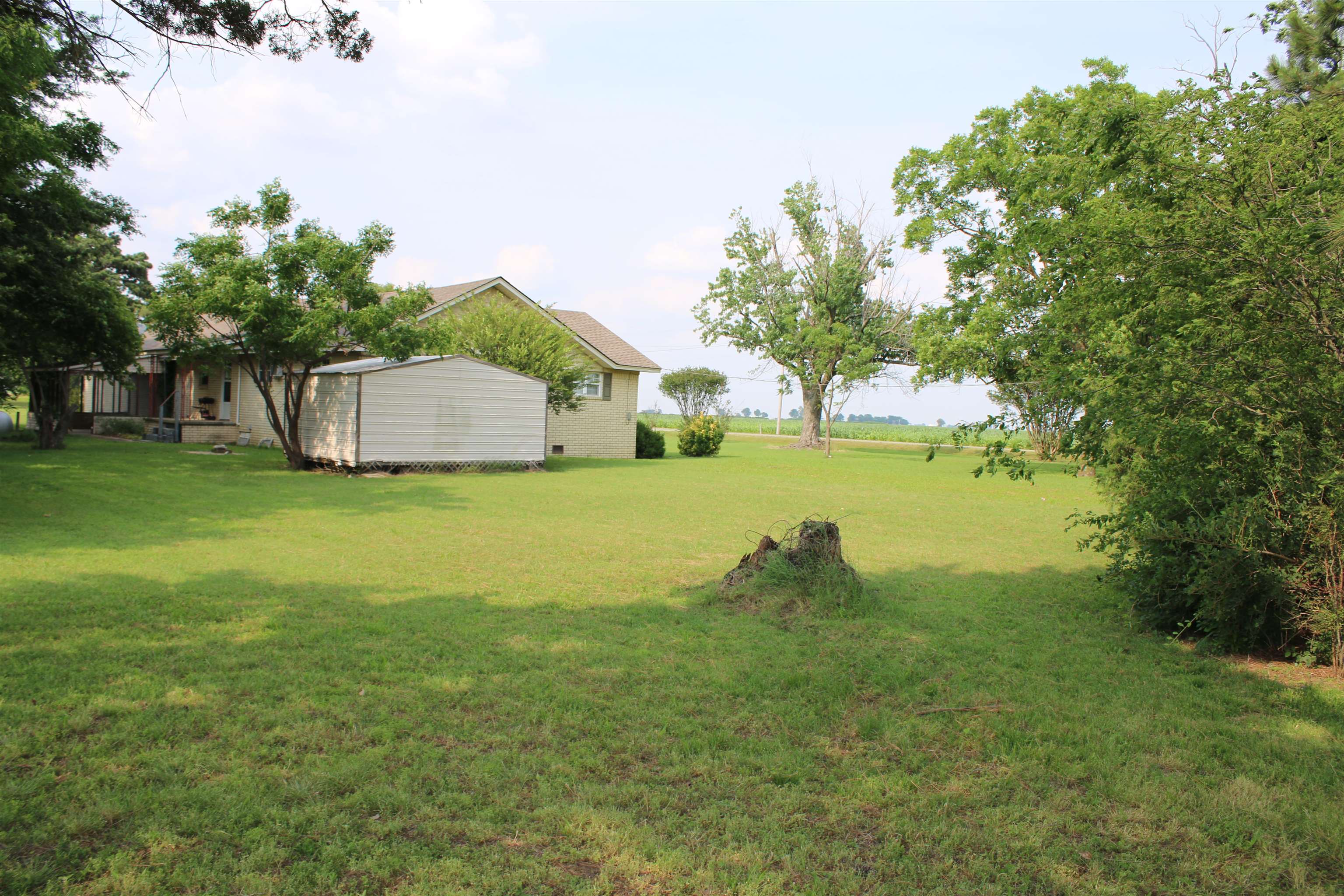 3422  CR 837  Caraway, AR