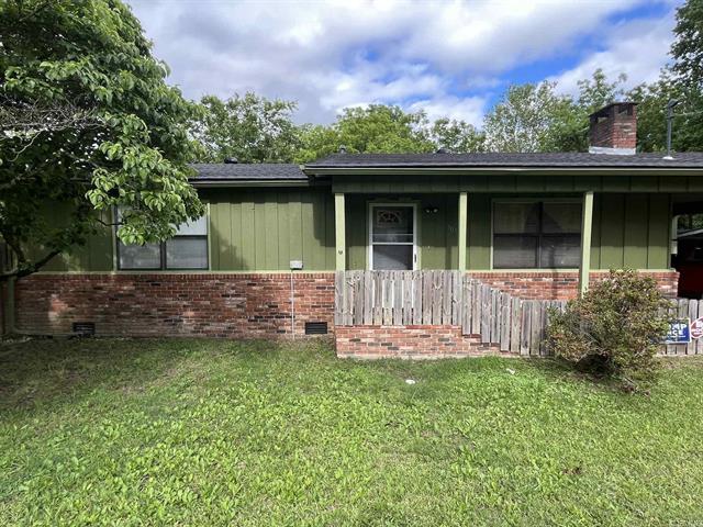 305  Gann St  Mena, AR
