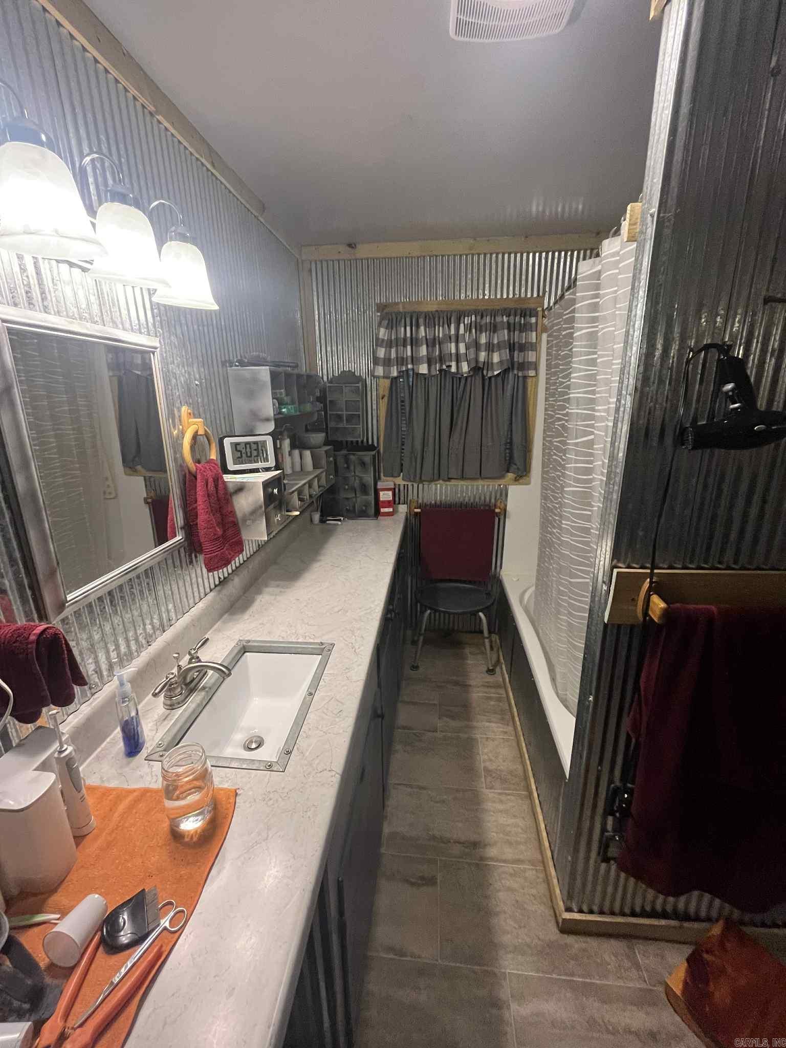 305  Gann St  Mena, AR