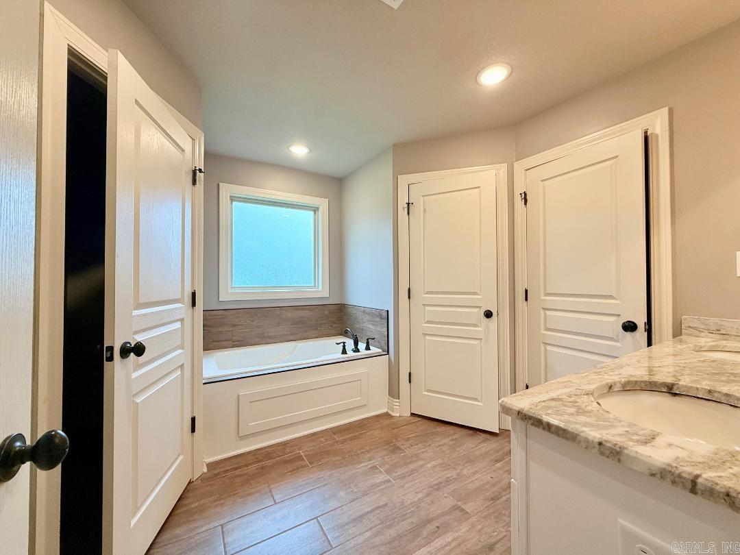 5613 Creekview  Jonesboro, AR