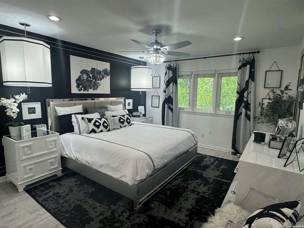 142  Lake Hamilton  Hot Springs, AR