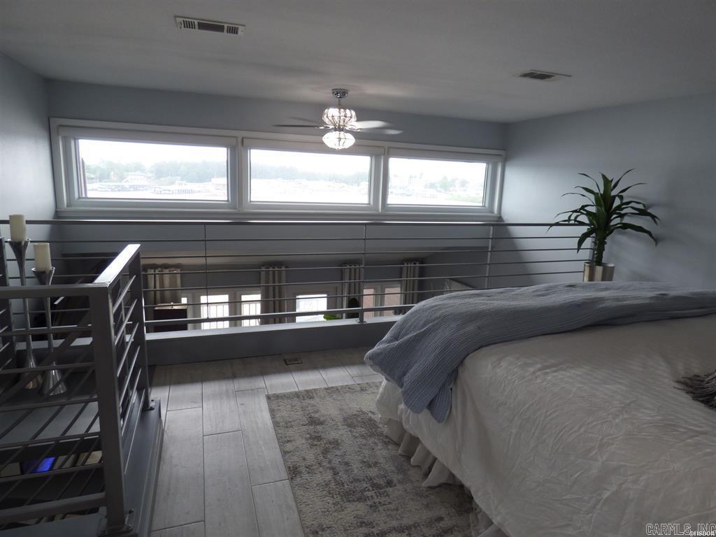 142  Lake Hamilton  Hot Springs, AR