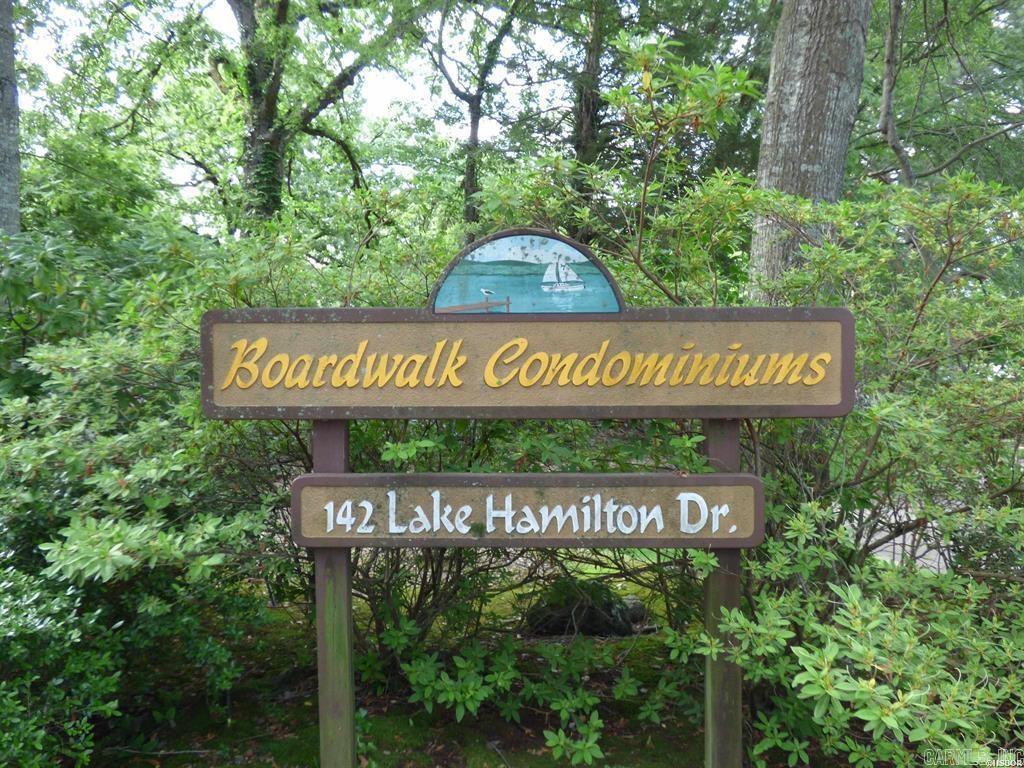 142  Lake Hamilton  Hot Springs, AR