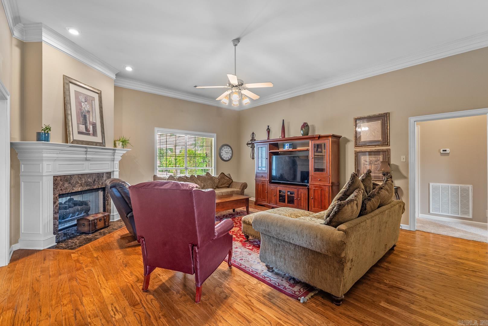 19  Kansa  Maumelle, AR
