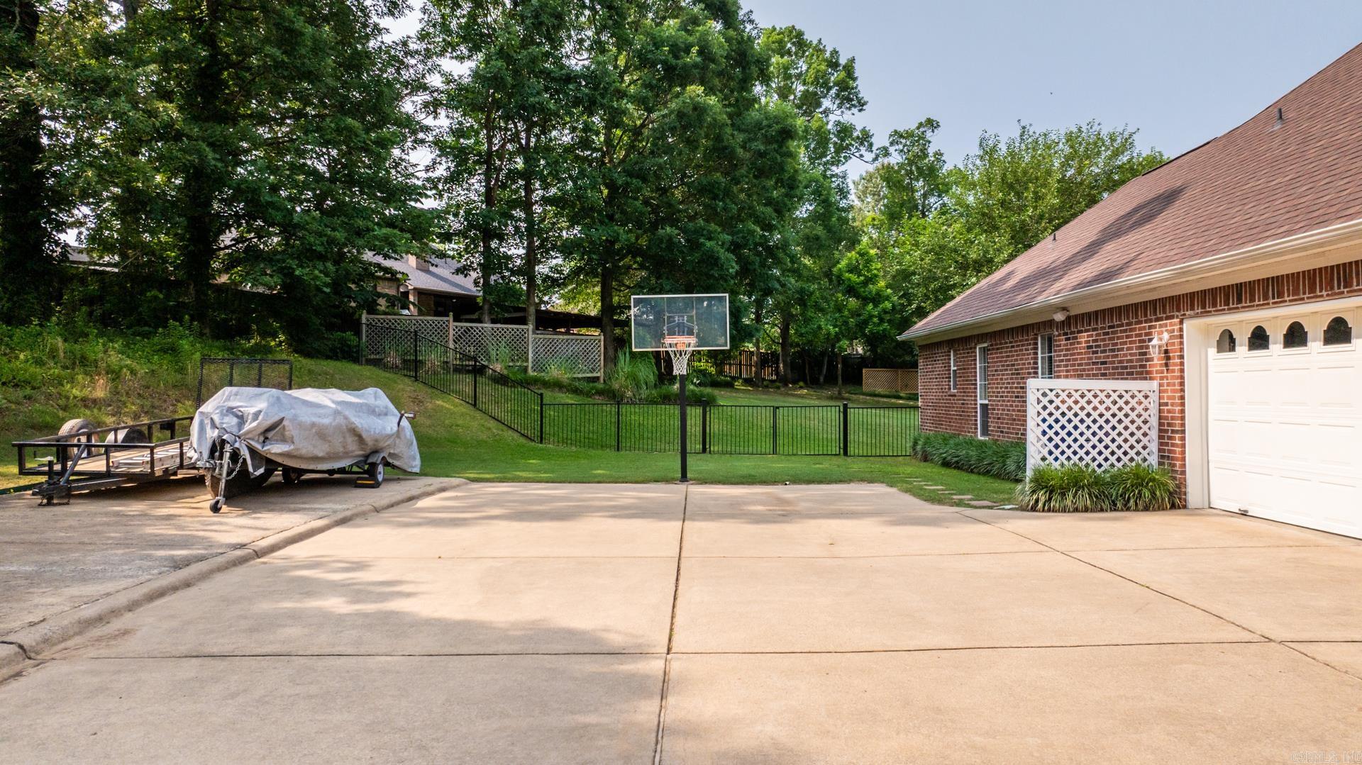 19  Kansa  Maumelle, AR
