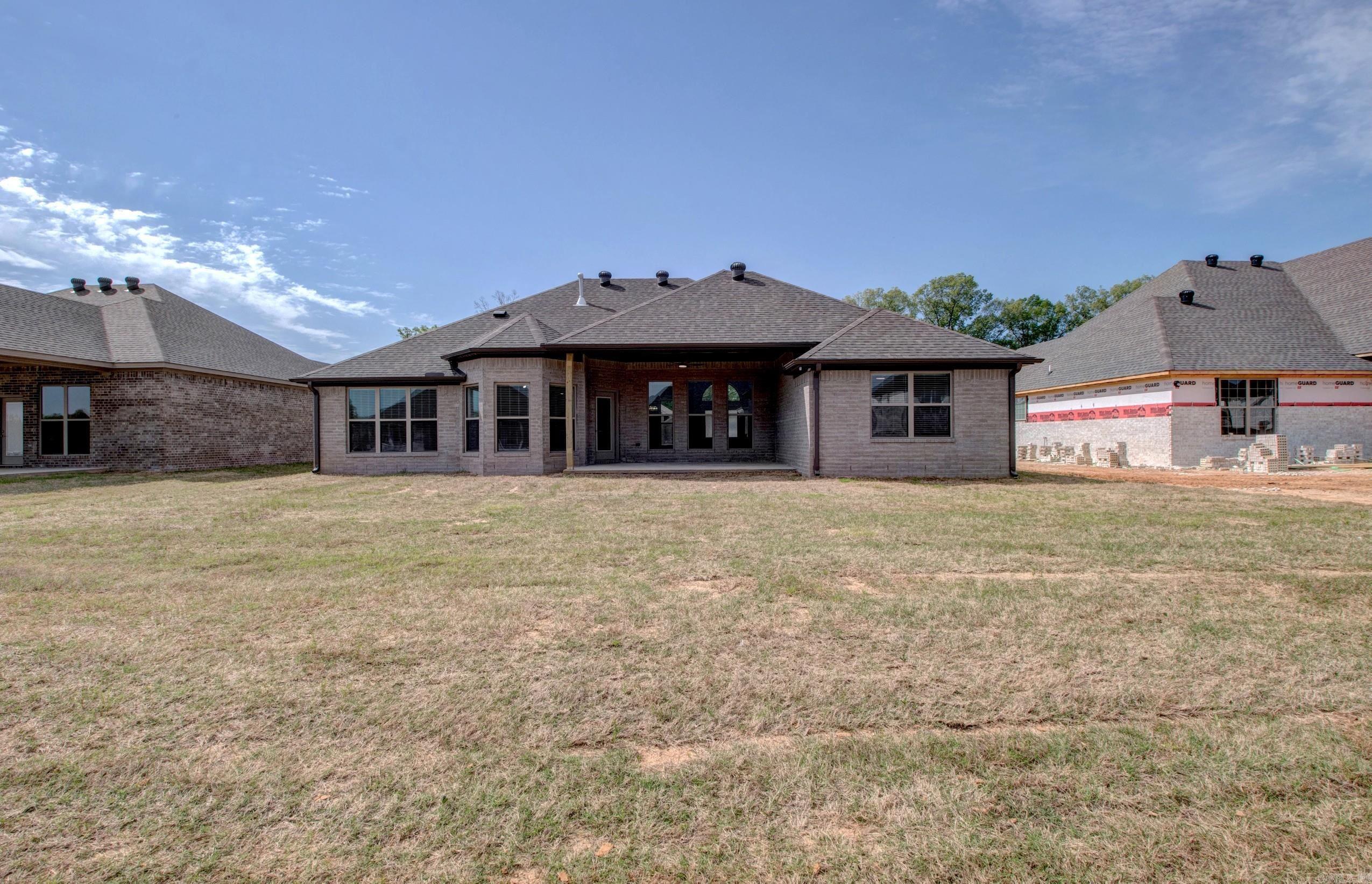 71  Corniche Cove  Maumelle, AR