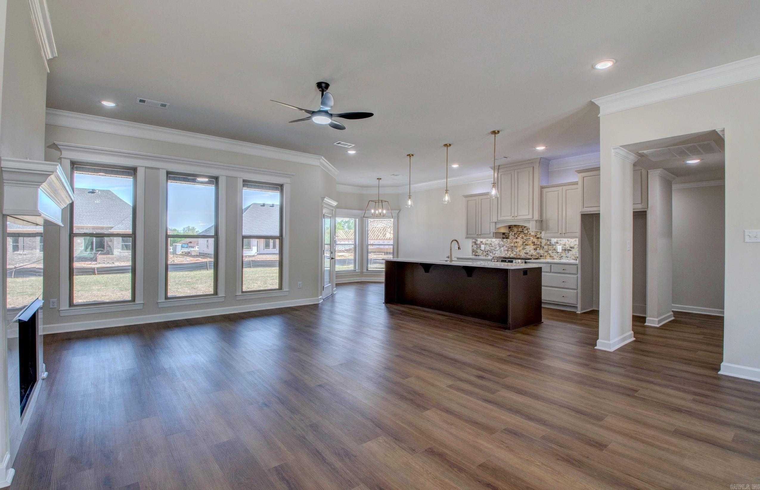 71  Corniche Cove  Maumelle, AR
