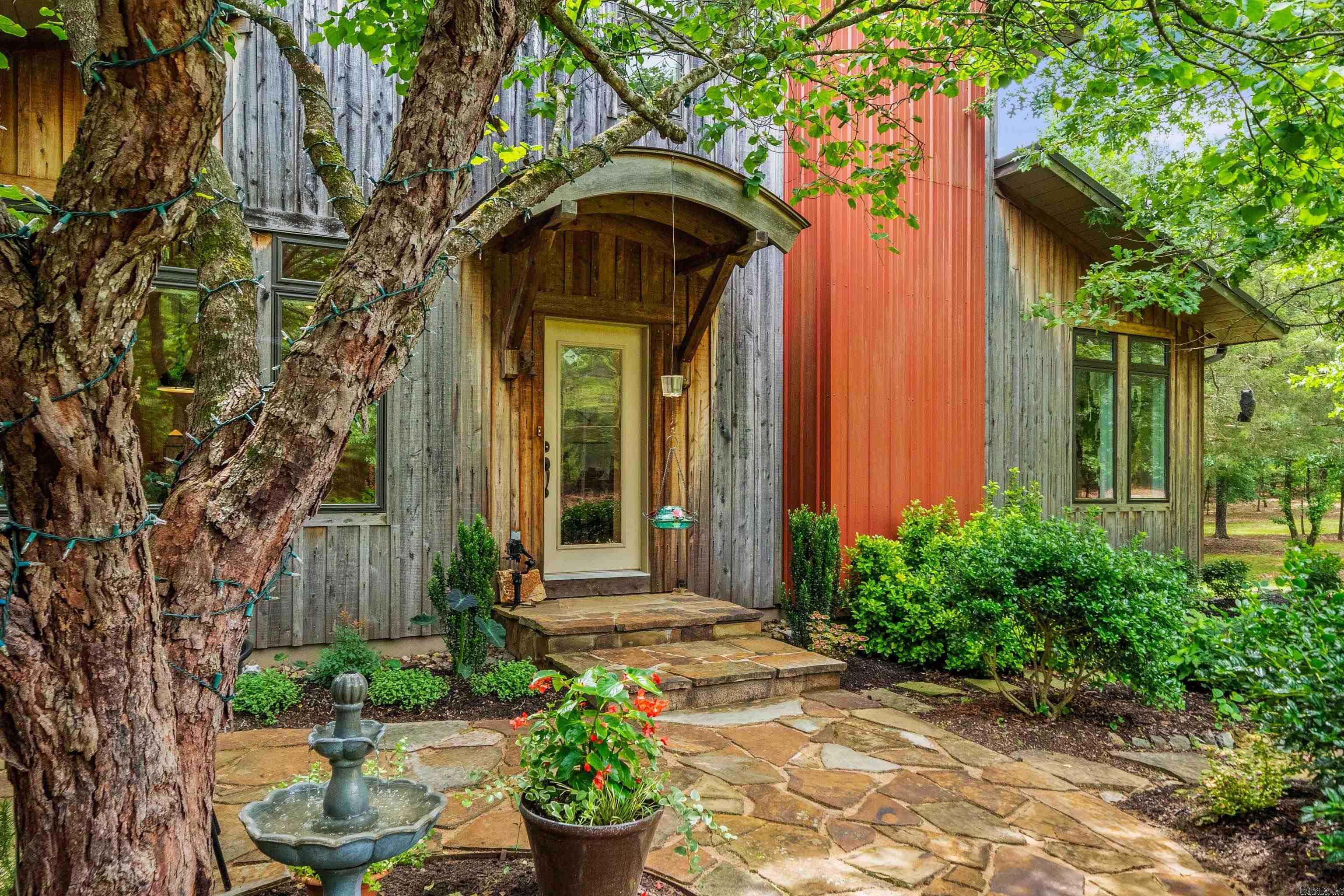 3499  Old Dallas  Bonnerdale, AR