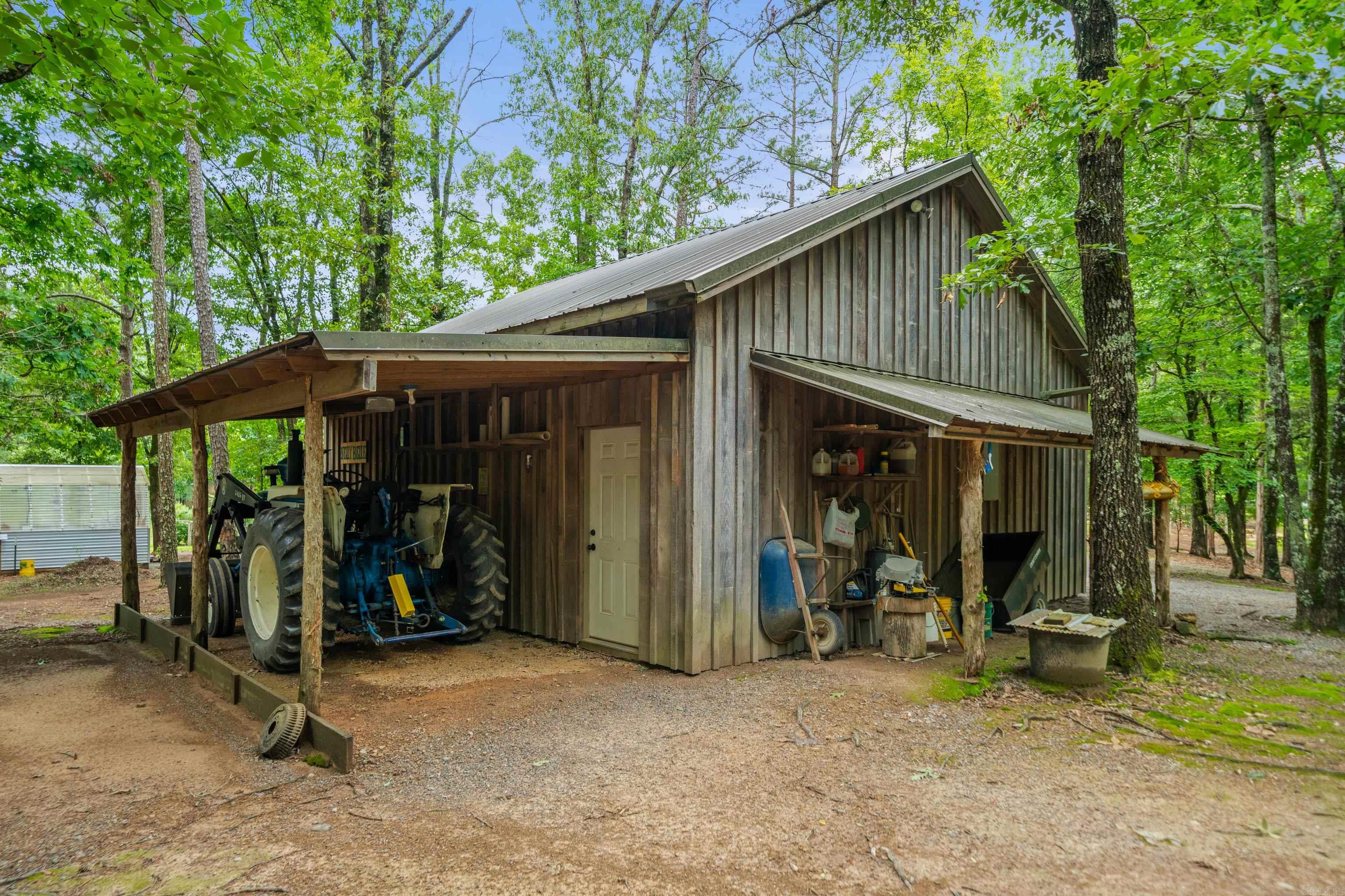 3499  Old Dallas  Bonnerdale, AR