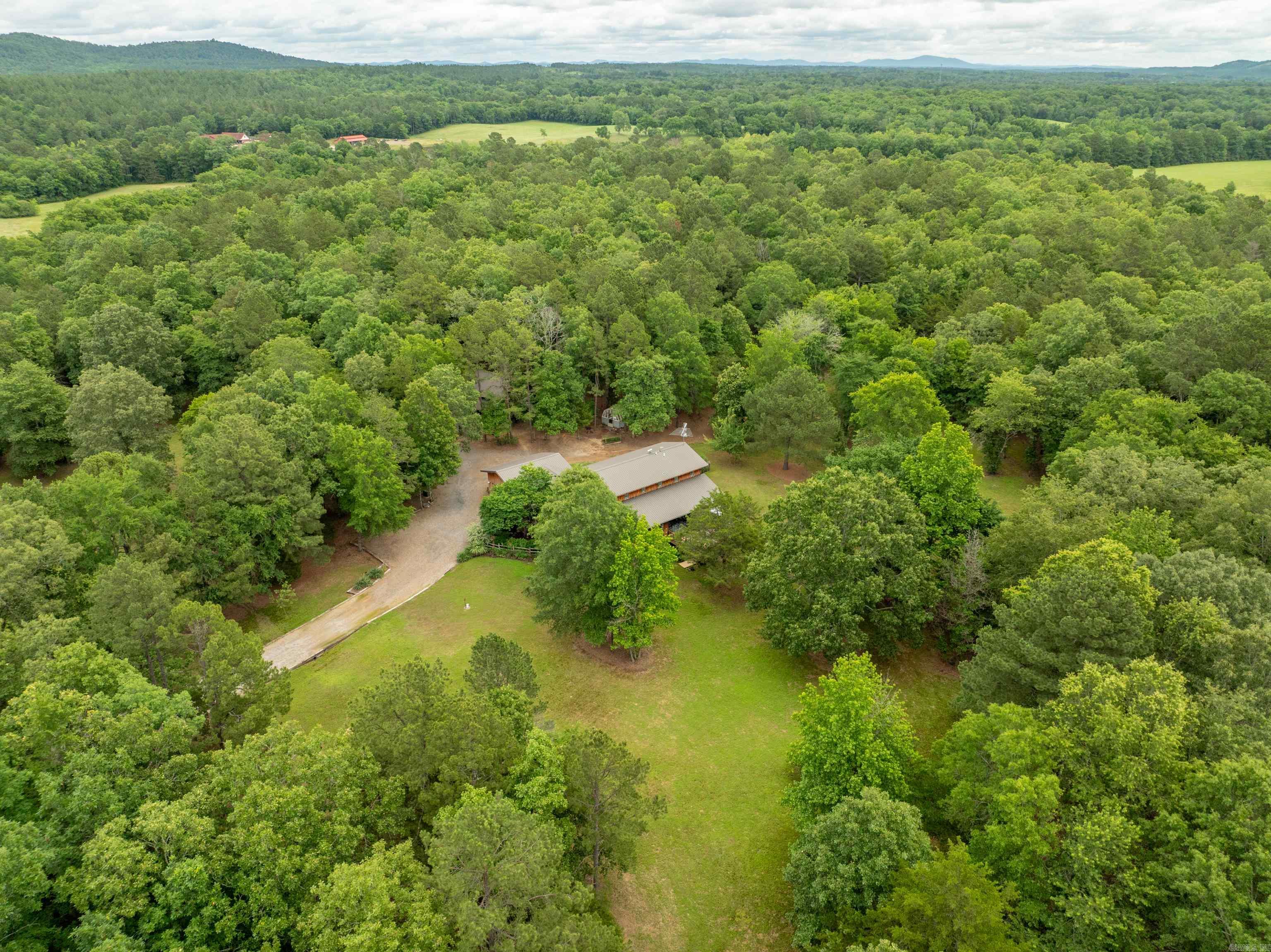 3499  Old Dallas  Bonnerdale, AR