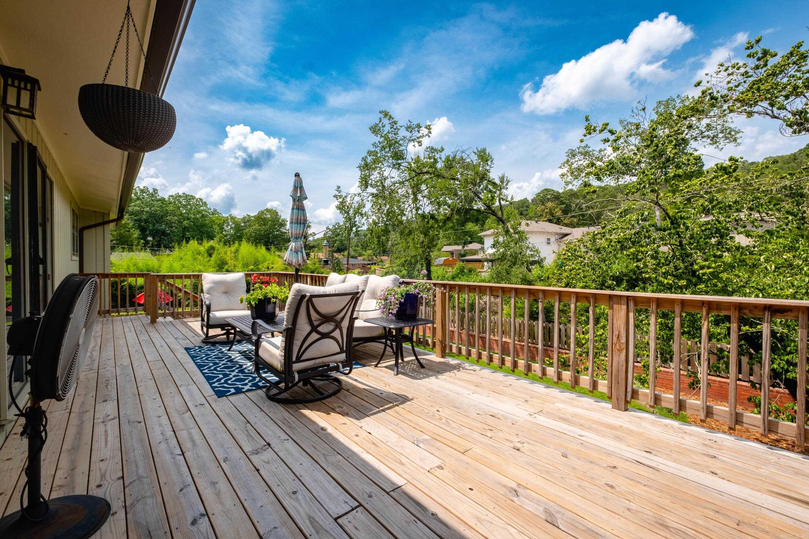 122  Glen  Little Rock, AR