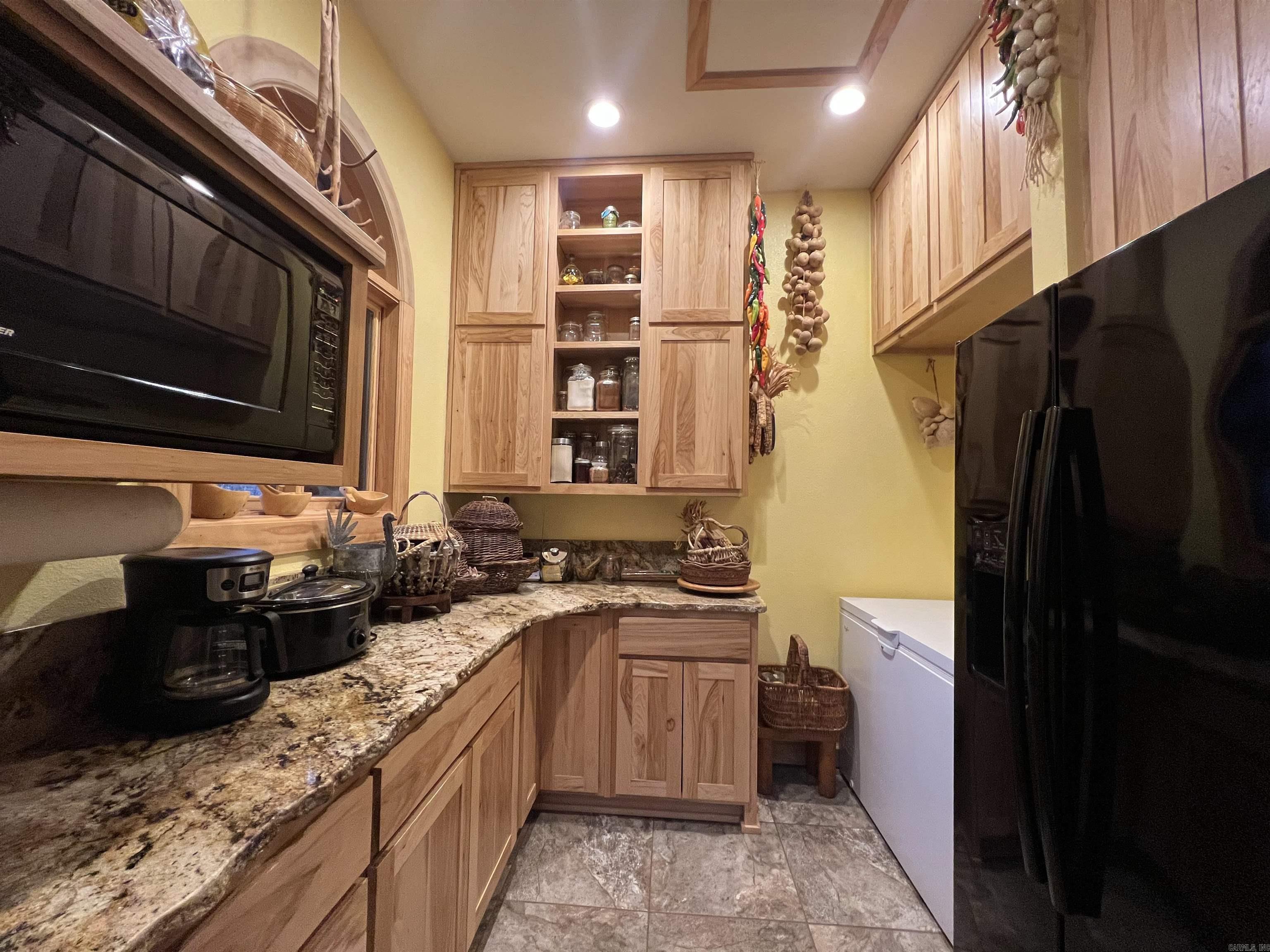 137  Bucksnort Lane  Mena, AR