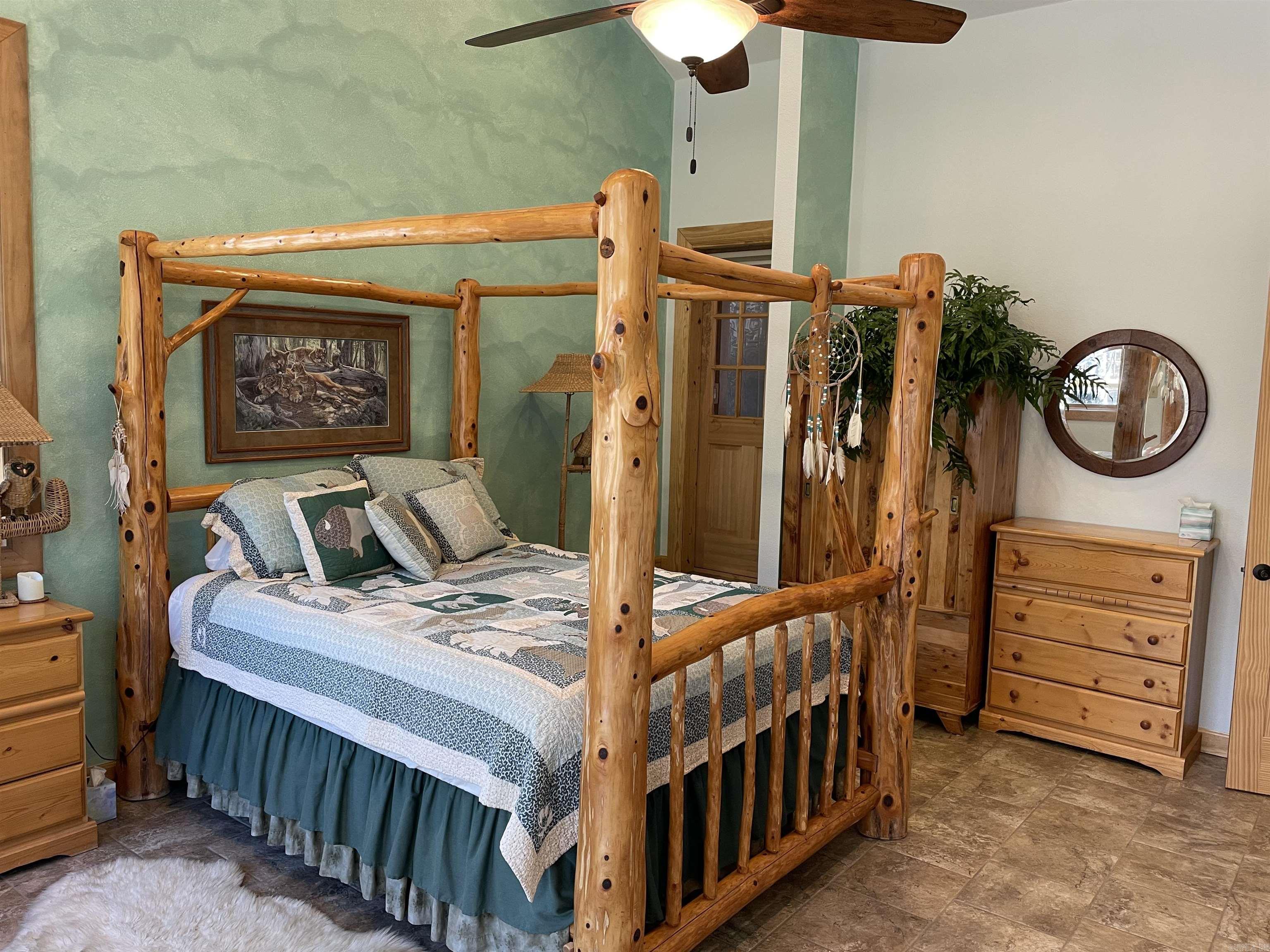 137  Bucksnort Lane  Mena, AR