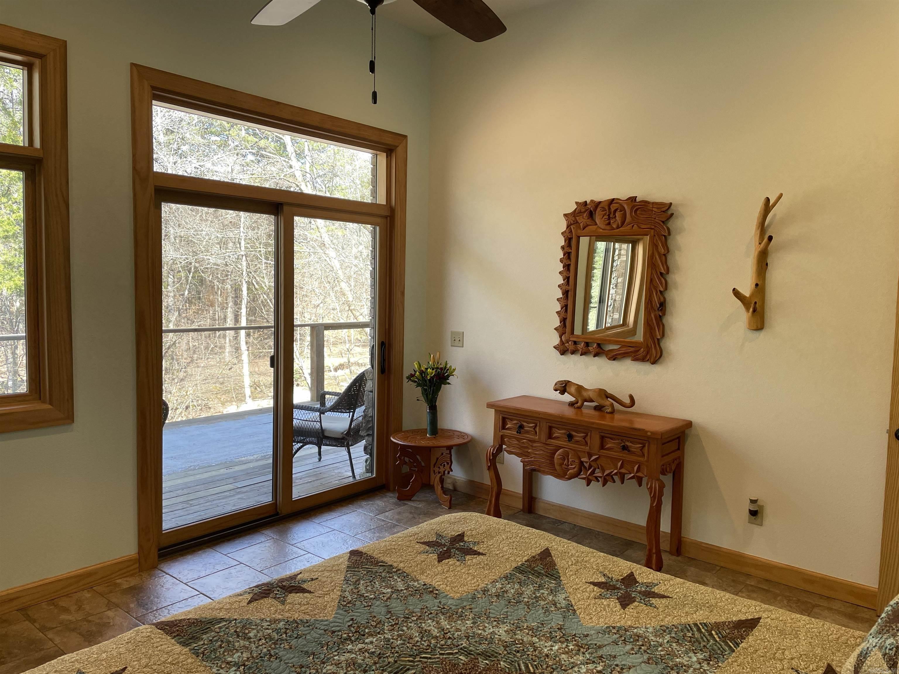 137  Bucksnort Lane  Mena, AR