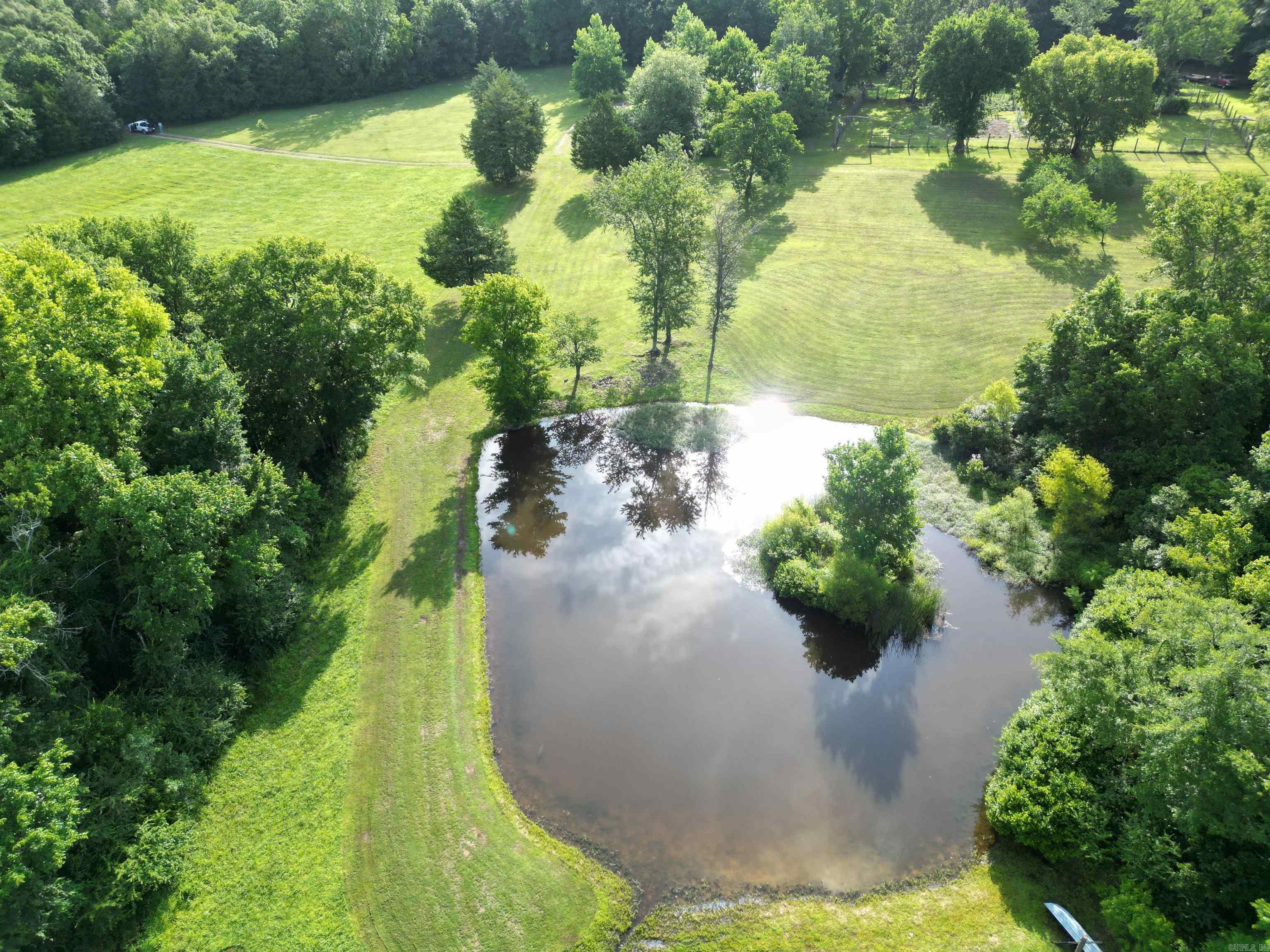 137 Bucksnort Lane  Mena, AR