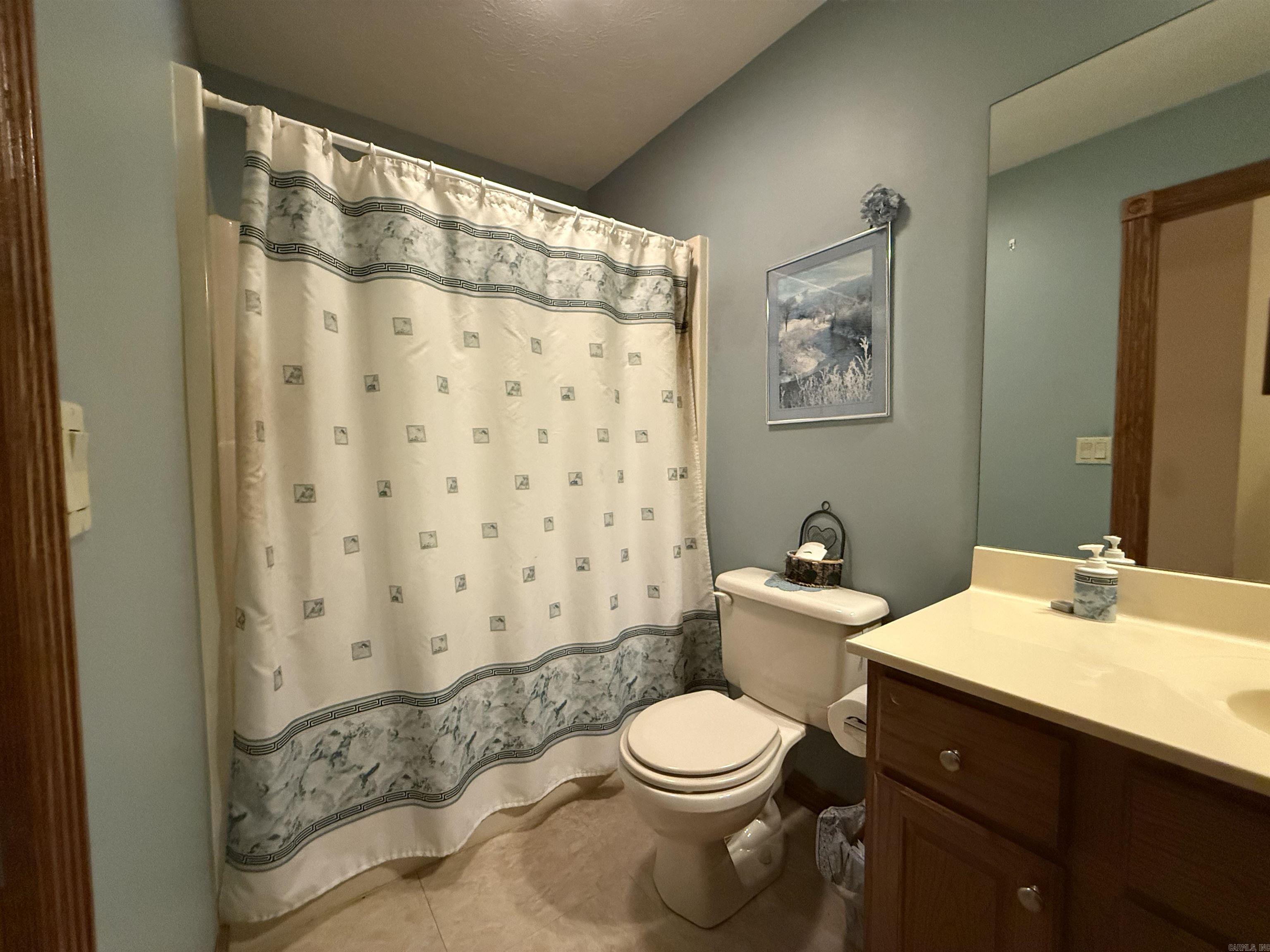 553  Baypoint Drive  Mountain Home, AR