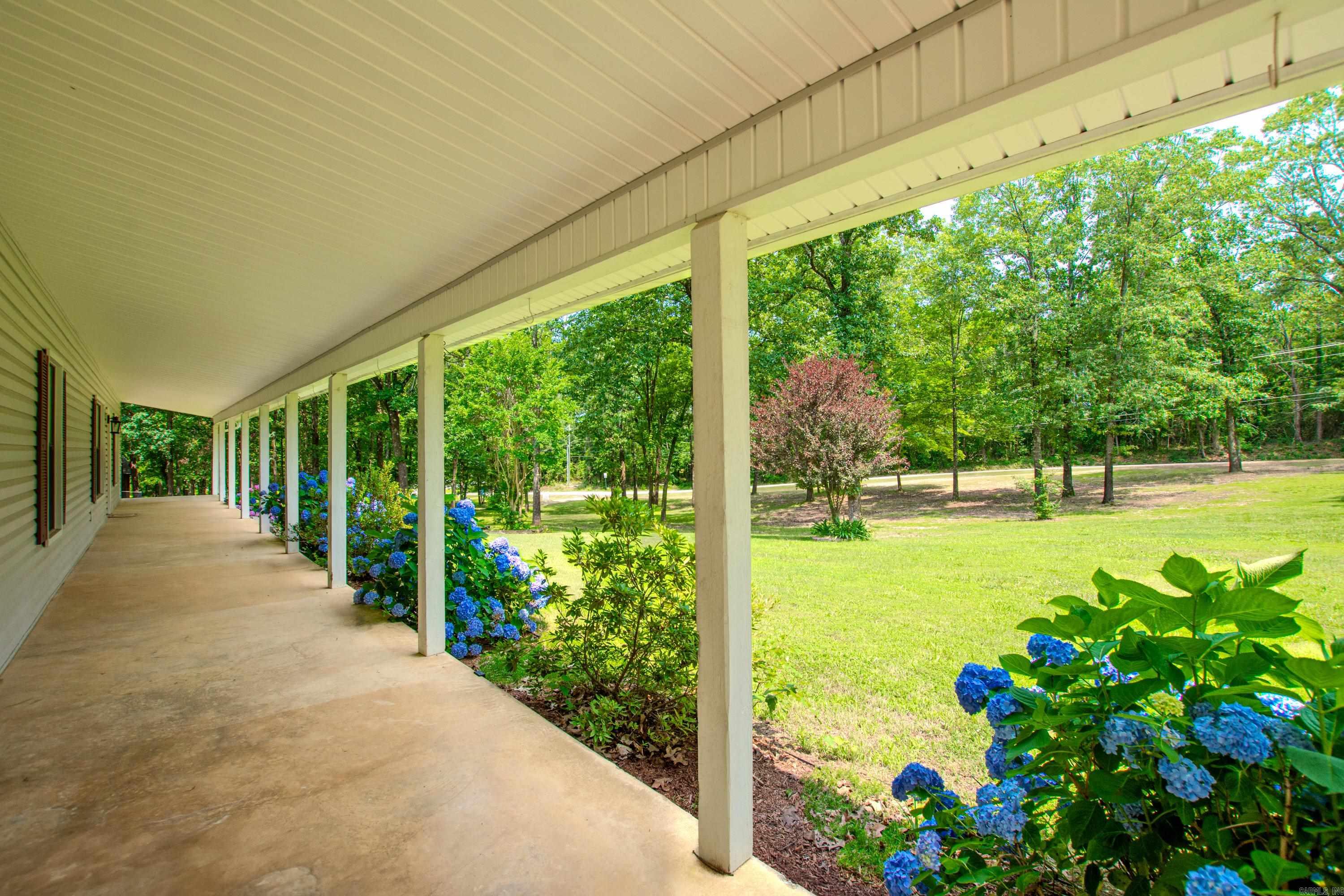 1611  River Ridge  Benton, AR