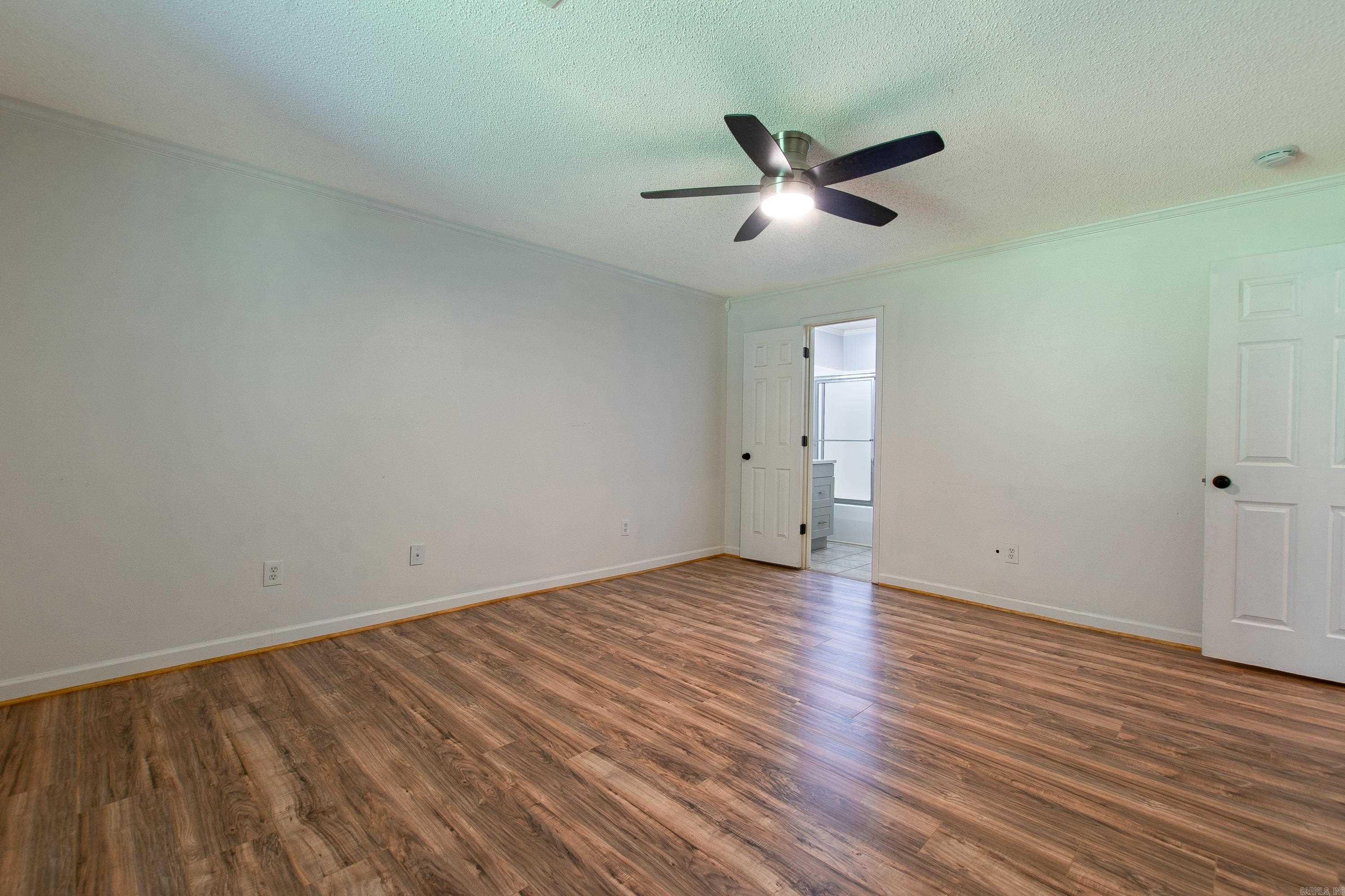 1611  River Ridge  Benton, AR