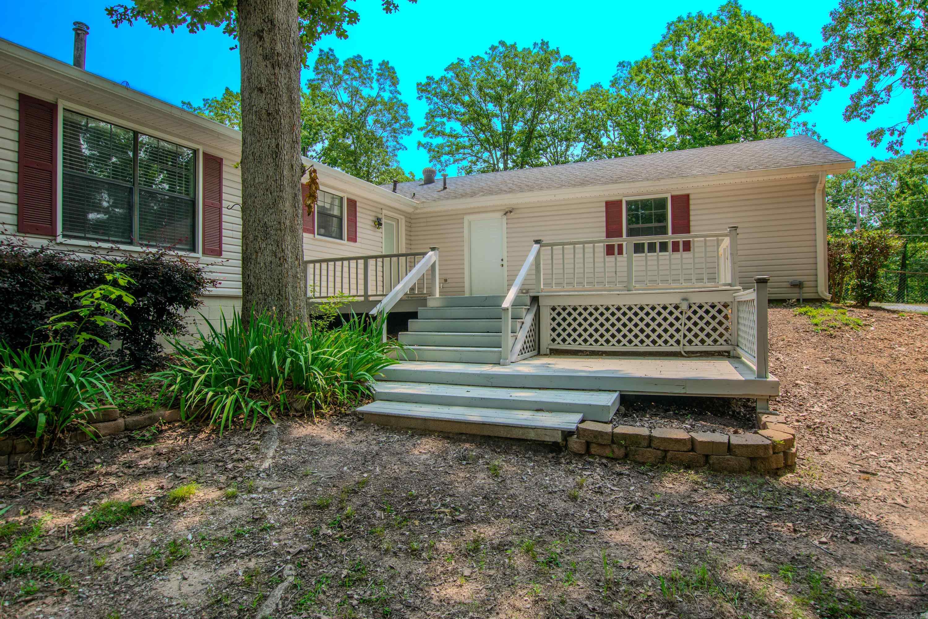 1611  River Ridge  Benton, AR