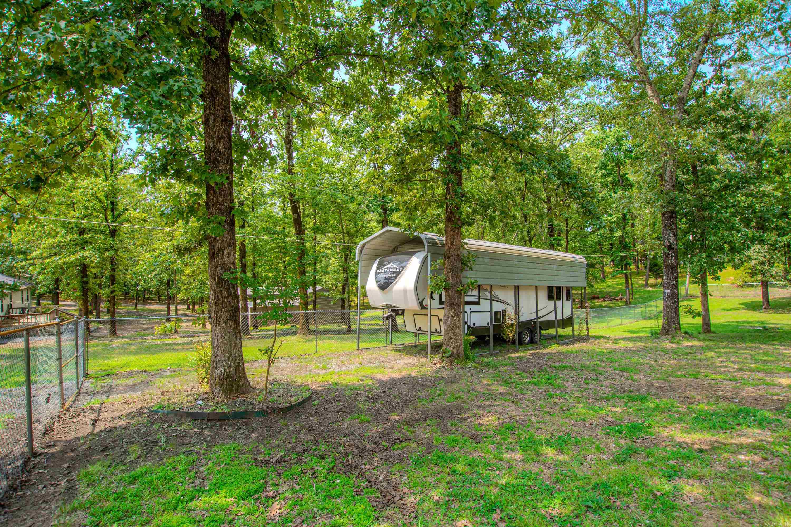 1611  River Ridge  Benton, AR