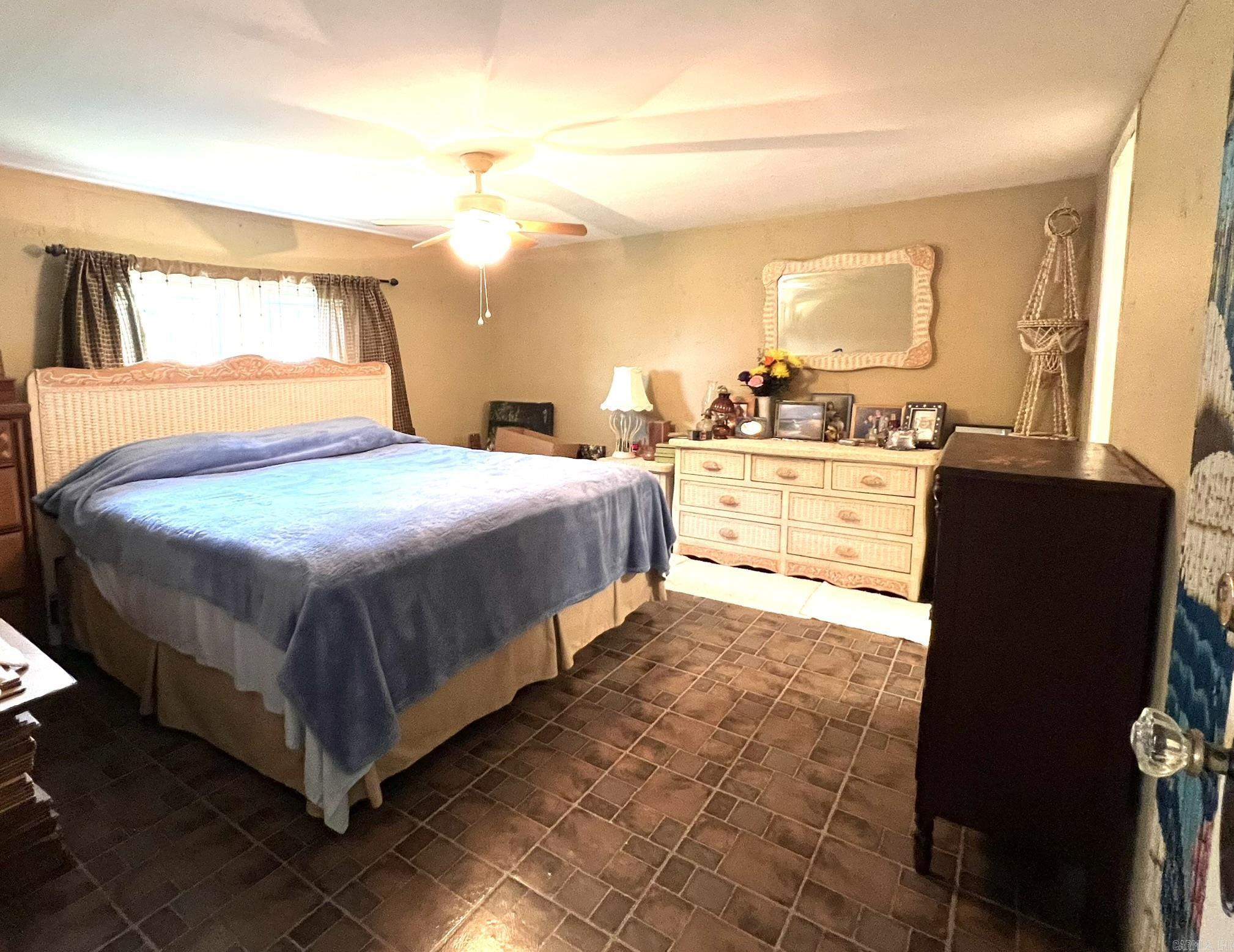 133  Old Texas  Quitman, AR