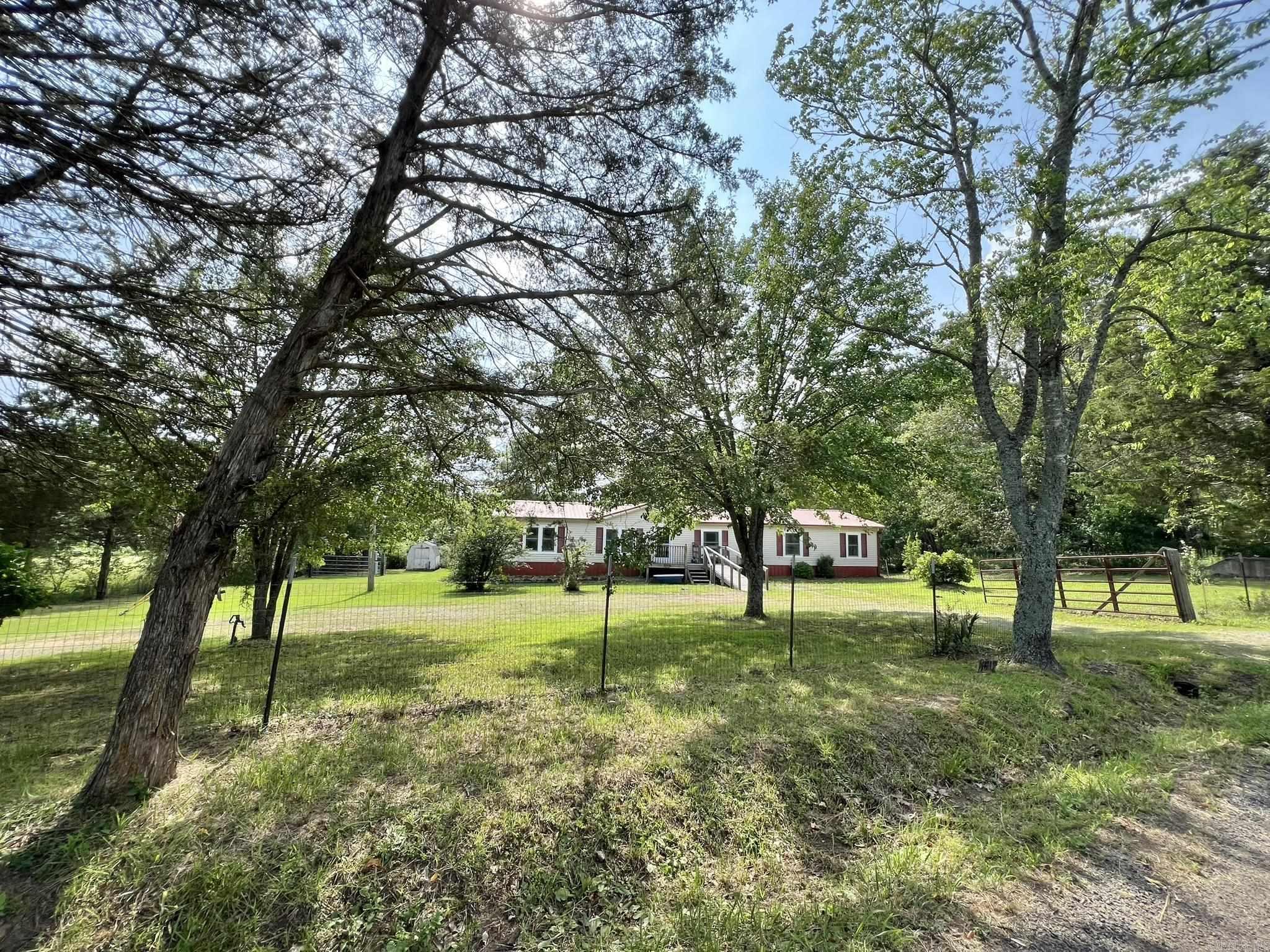 133  Old Texas  Quitman, AR