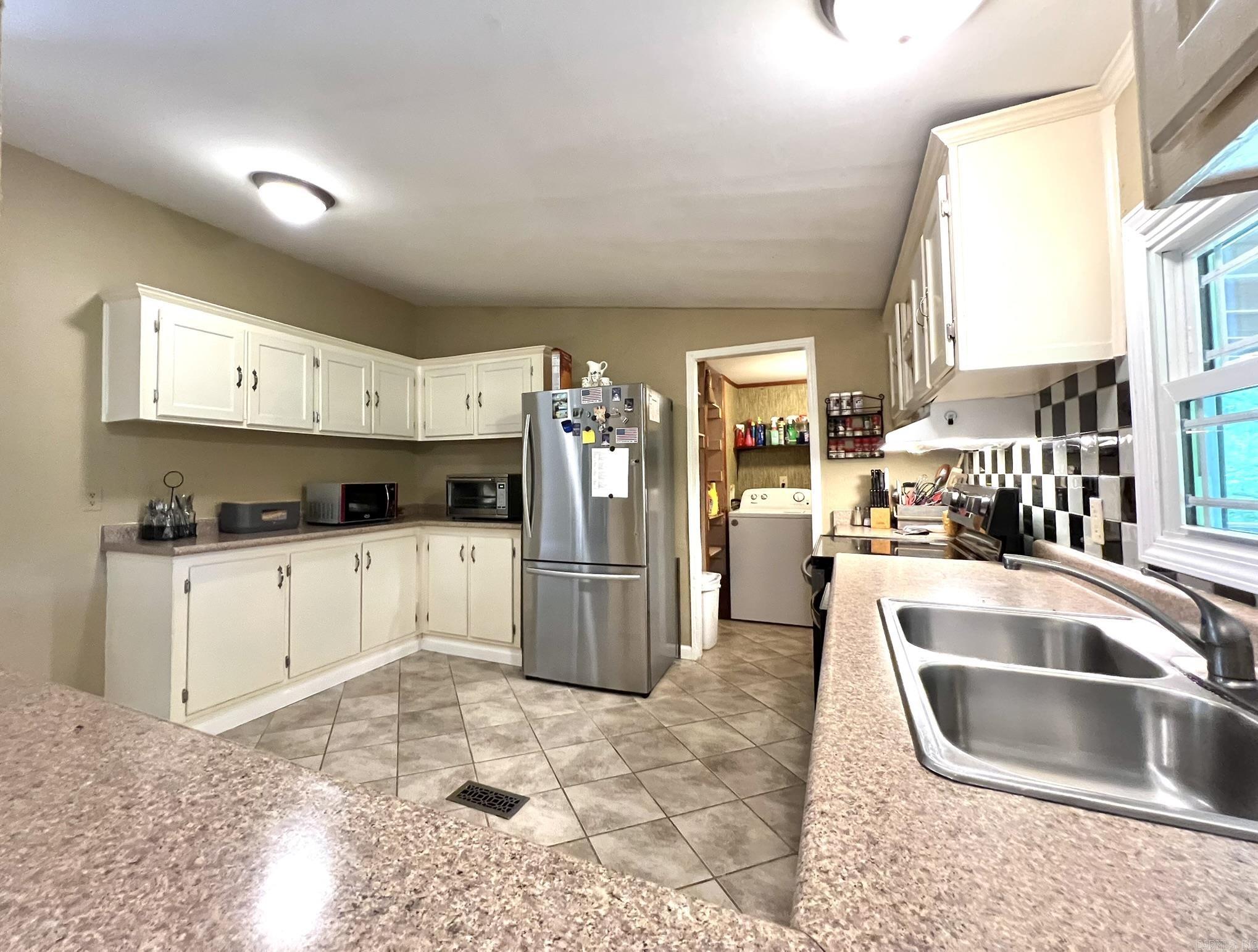 133  Old Texas  Quitman, AR
