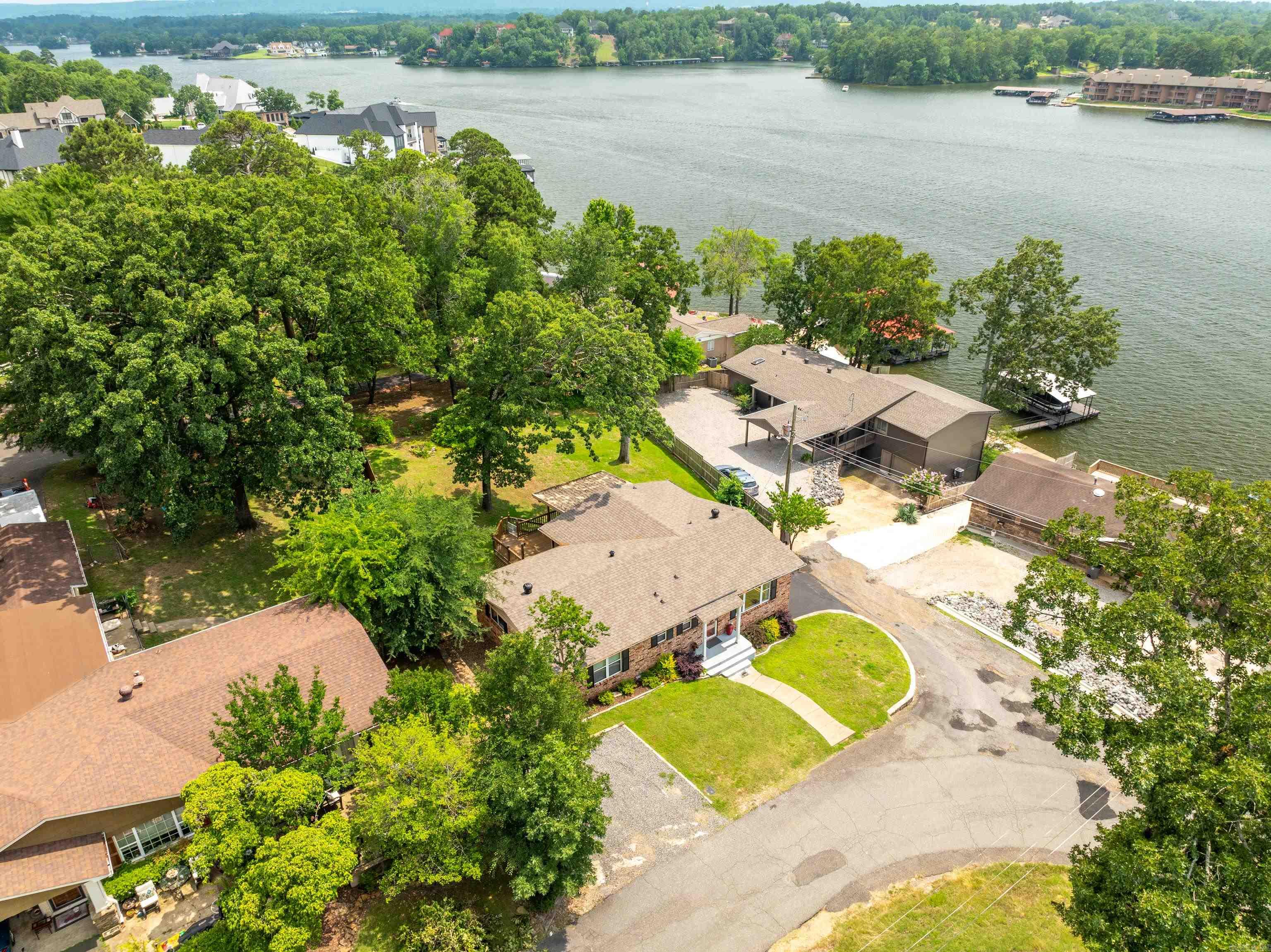 107  Bridgeview  Hot Springs, AR
