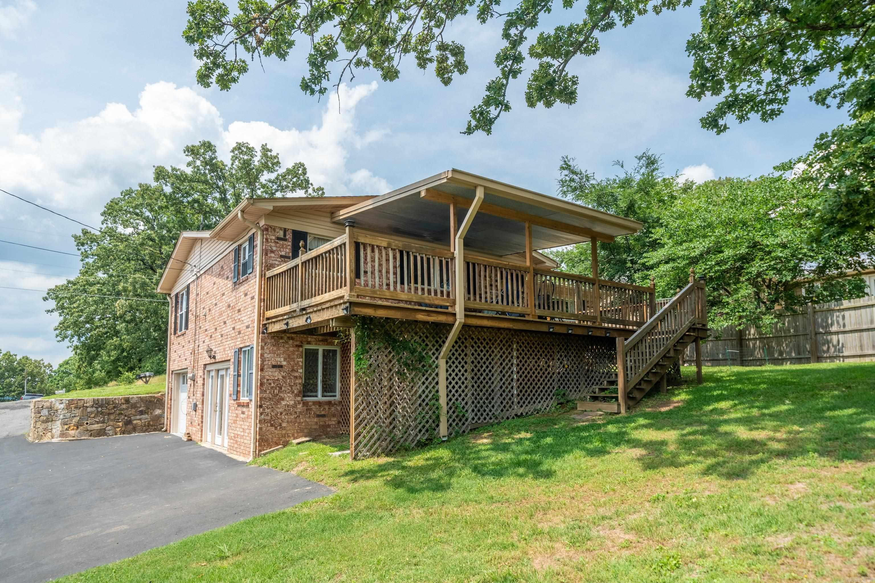 107  Bridgeview  Hot Springs, AR