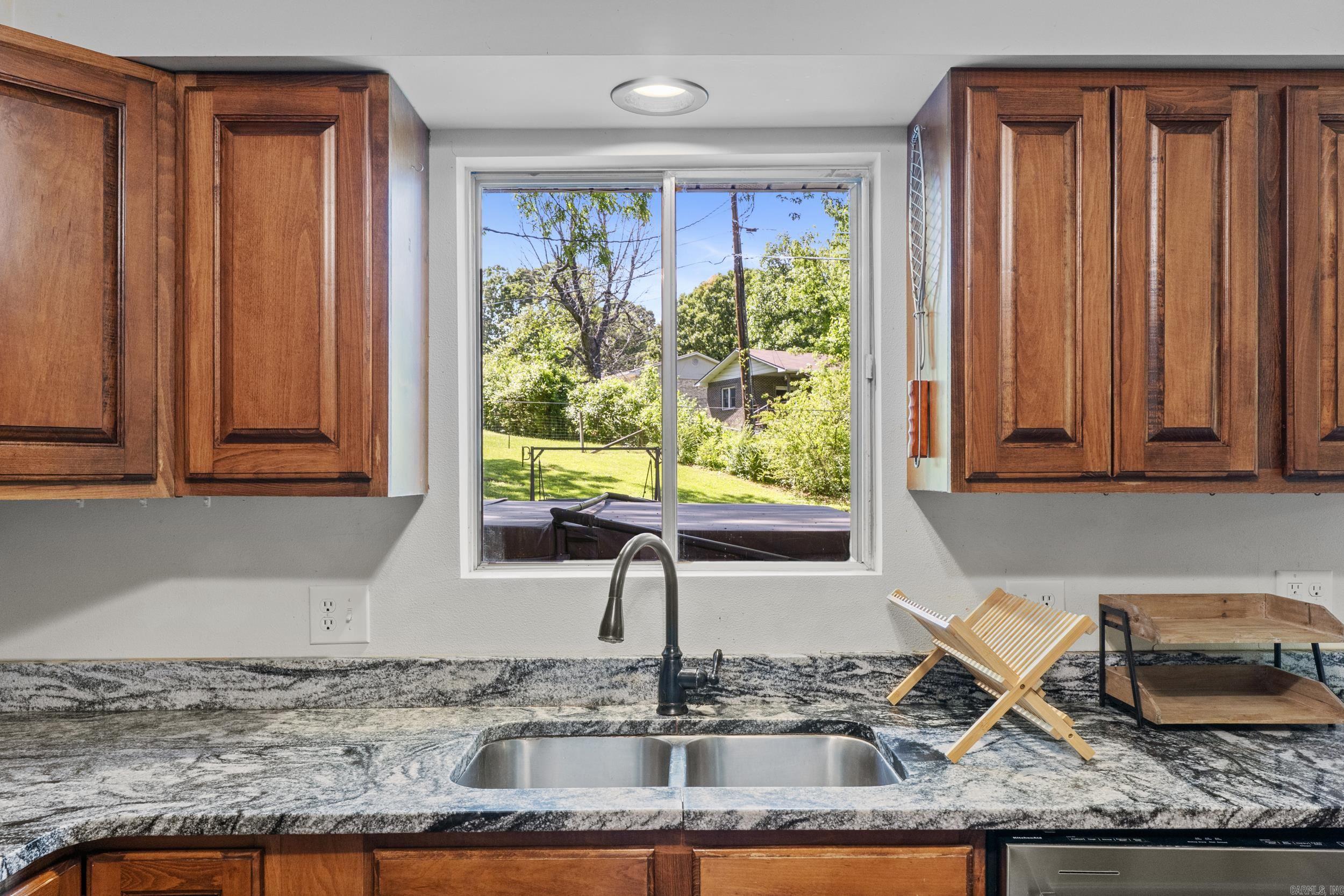 113  Western Hills Lane  Mountain Home, AR