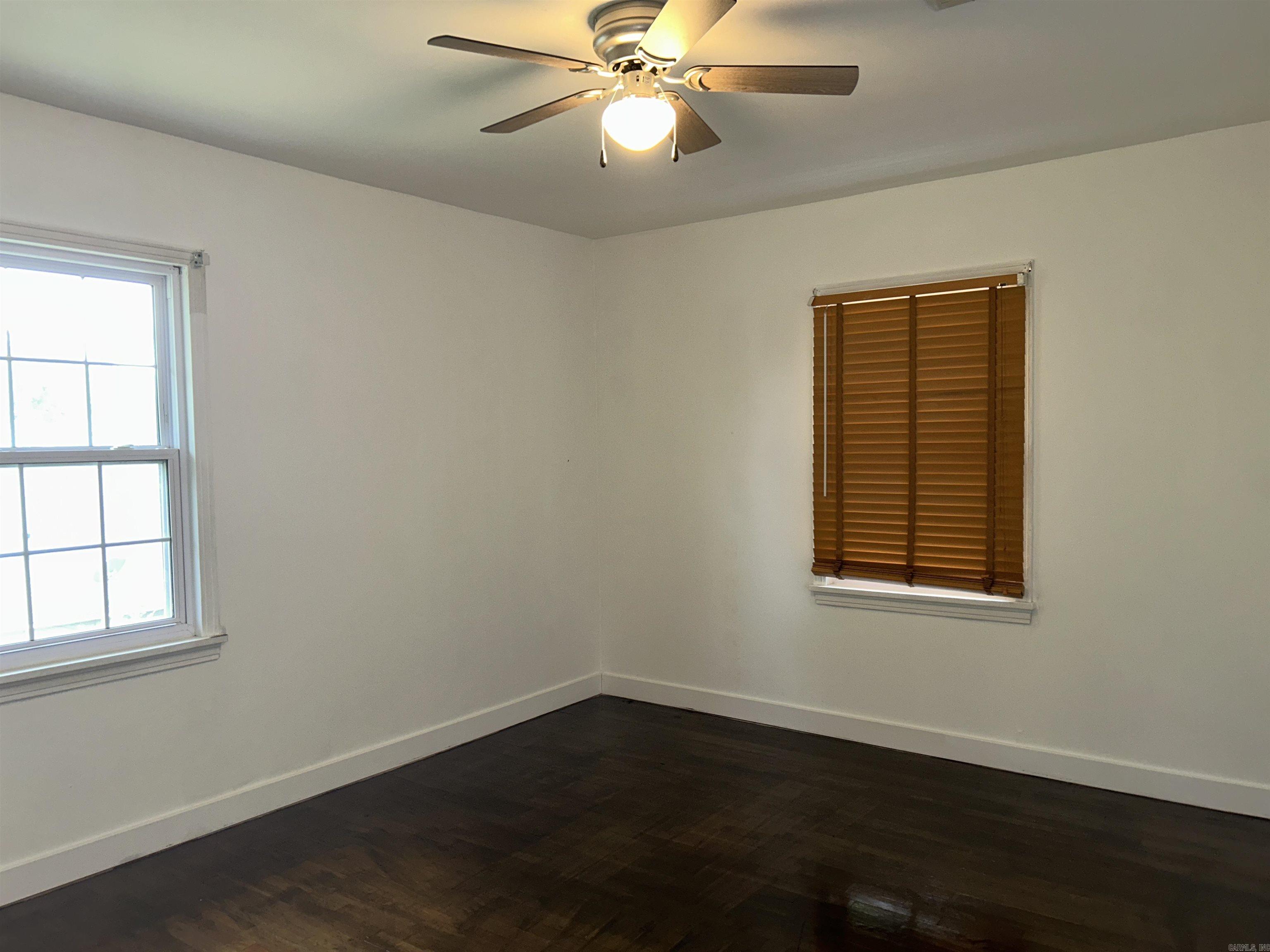 1421 N Greenwich  Russellville, AR