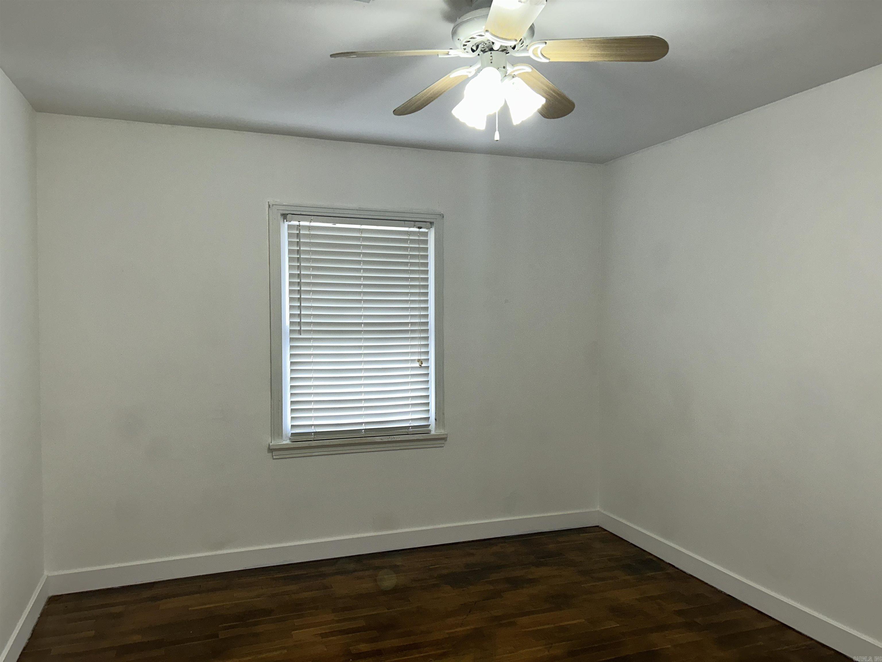 1421 N Greenwich  Russellville, AR