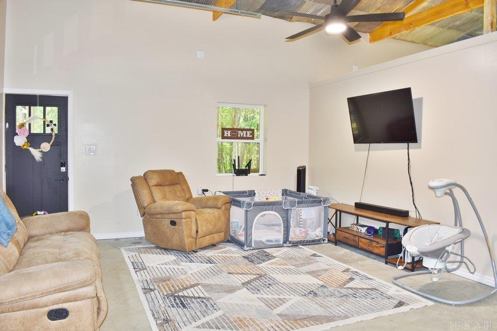 312  Broken Bow  Lonsdale, AR