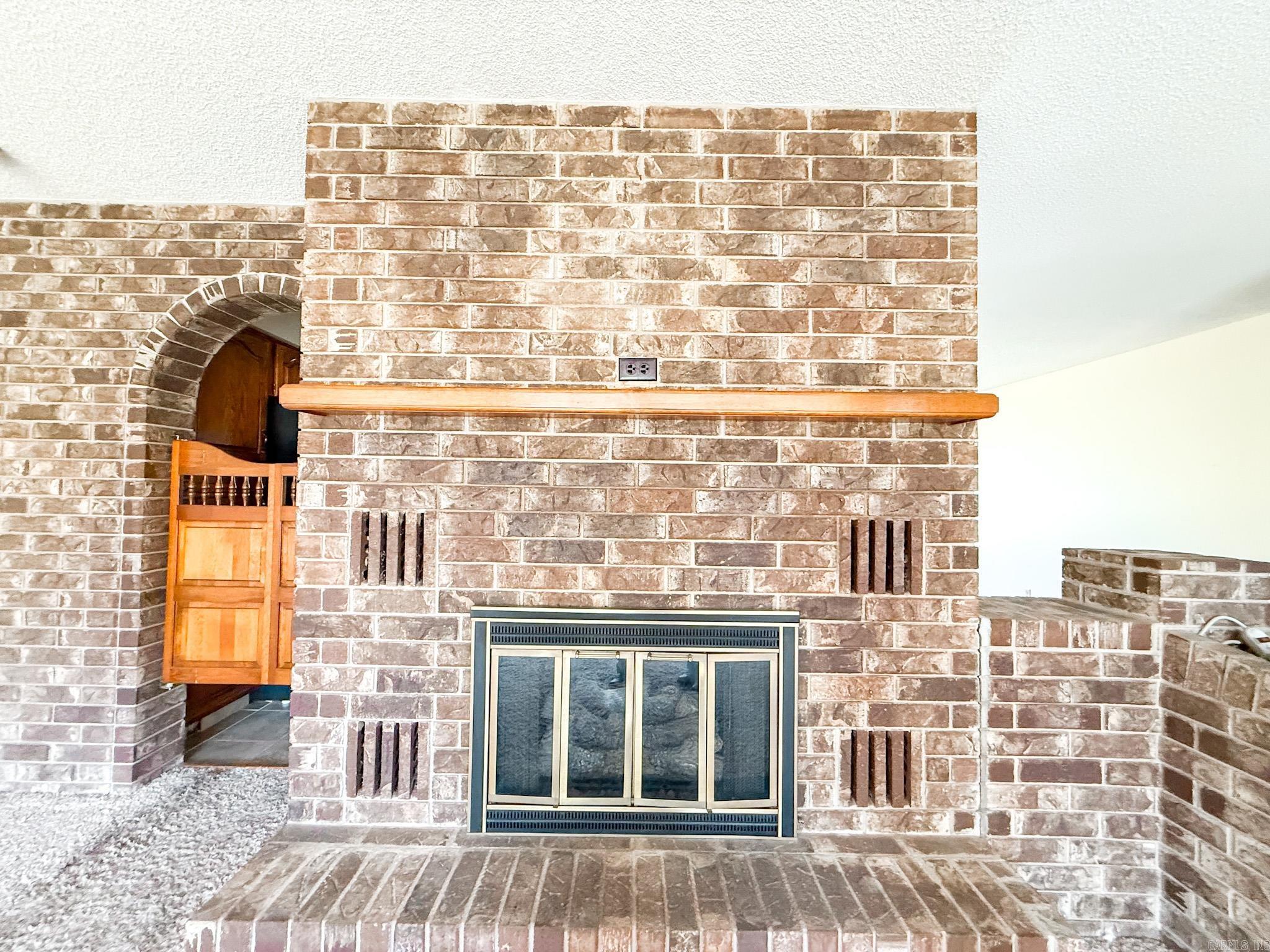 1908  Honeysuckle Drive  Mountain Home, AR
