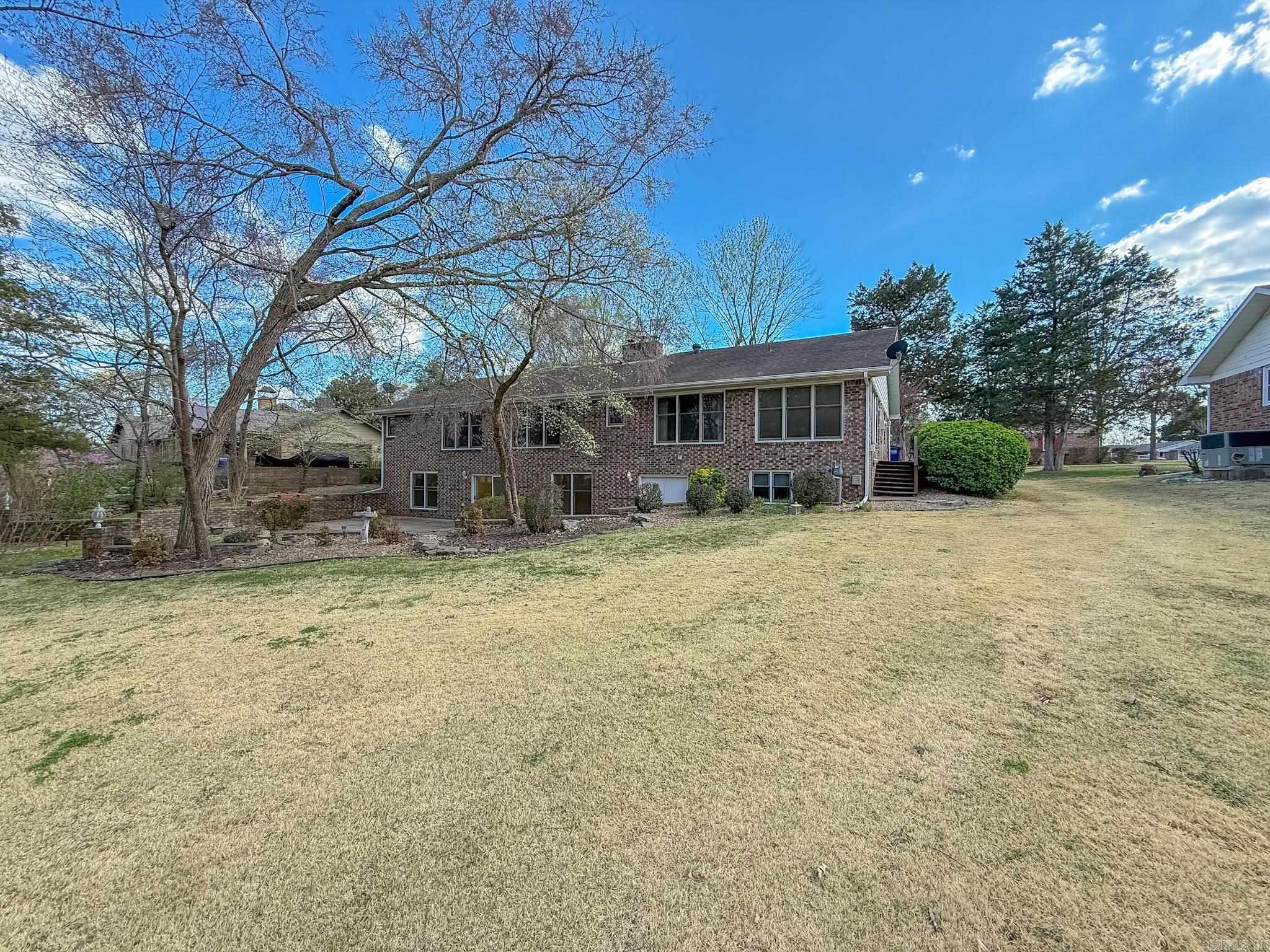 1908  Honeysuckle Drive  Mountain Home, AR