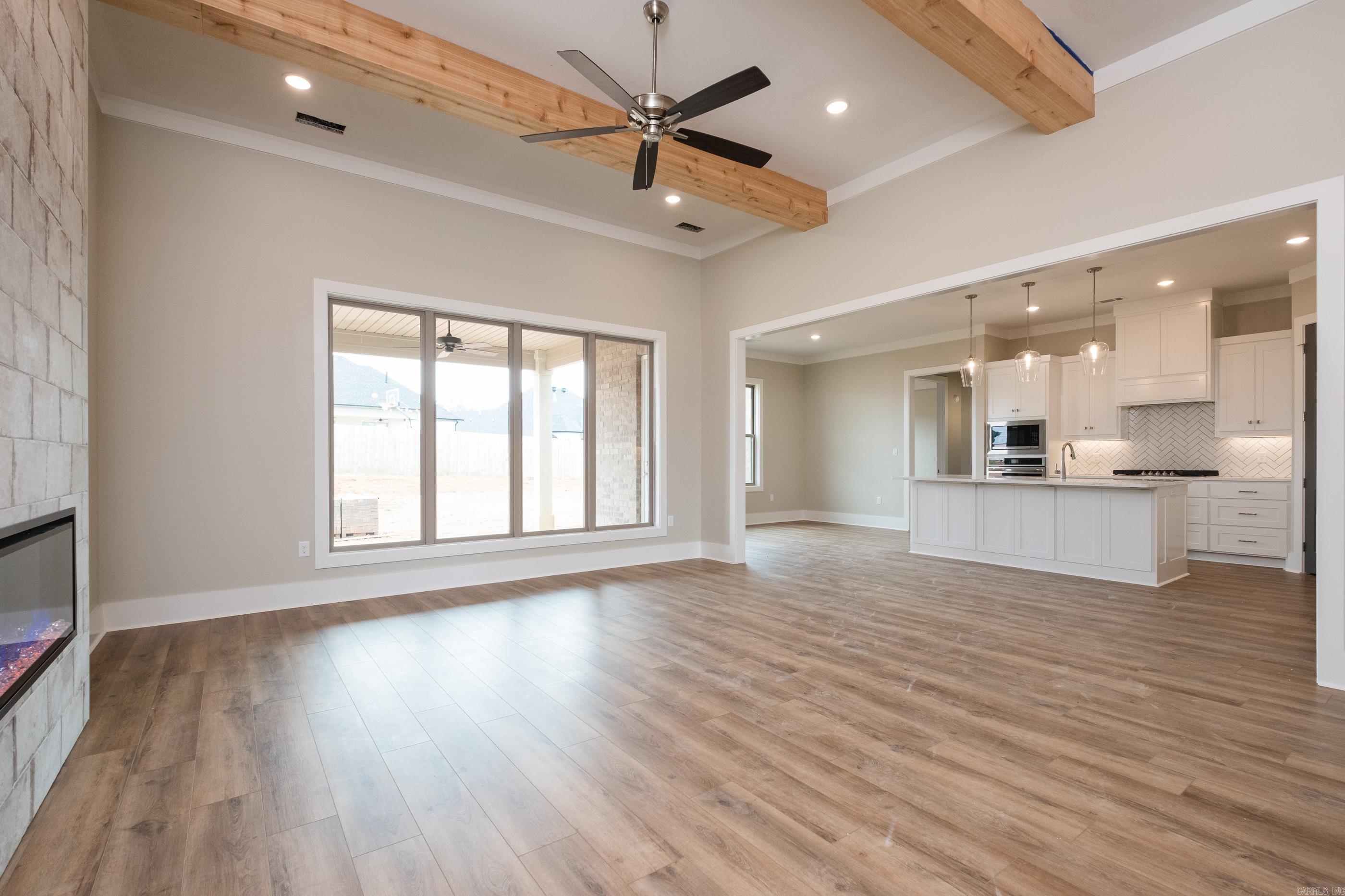 516  Corondelet Lane  Maumelle, AR